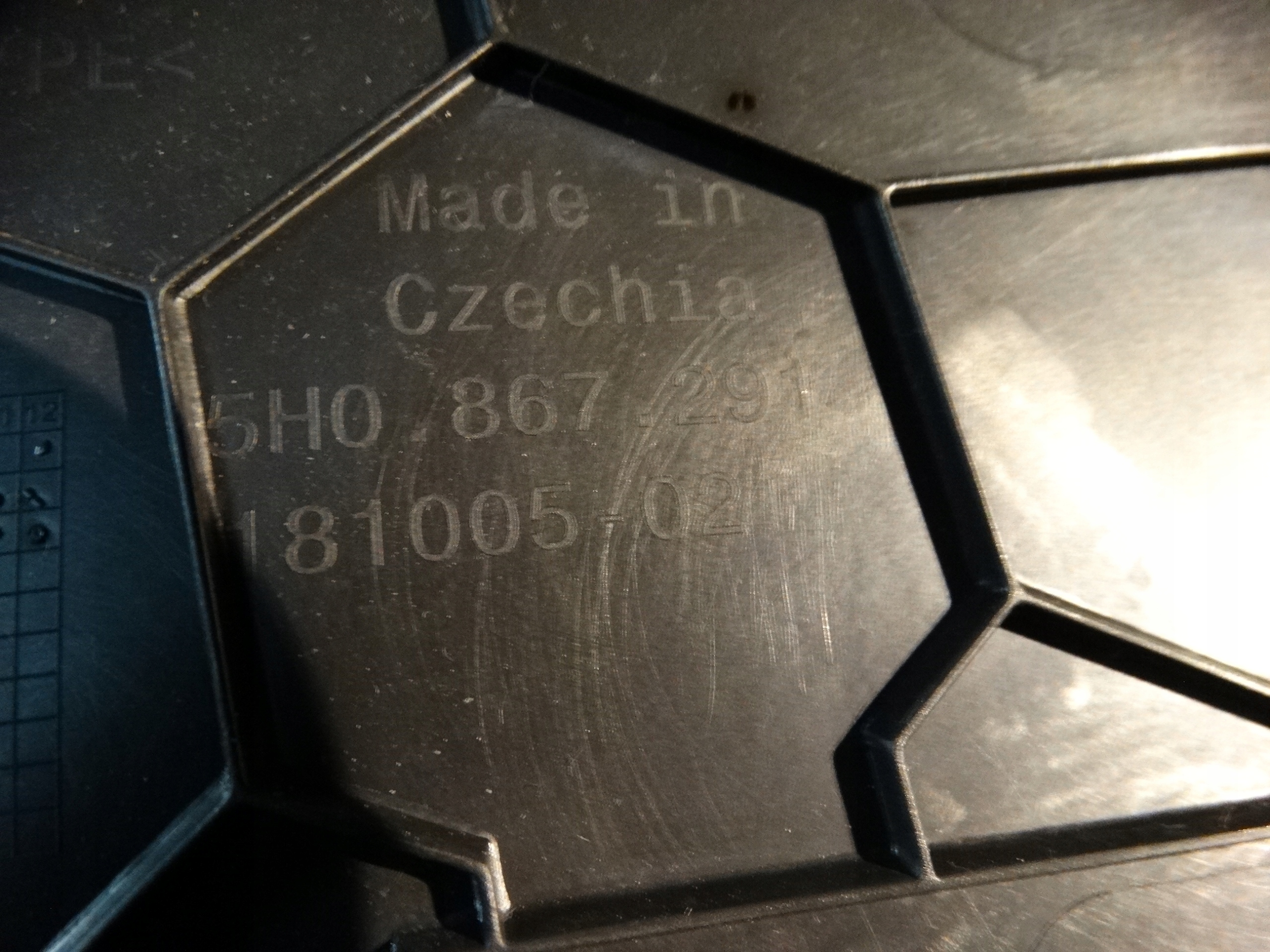 IDEALNA BLENDE ABDECKUNG SLUPKA B LINKS VW GOLF VIII 8 1