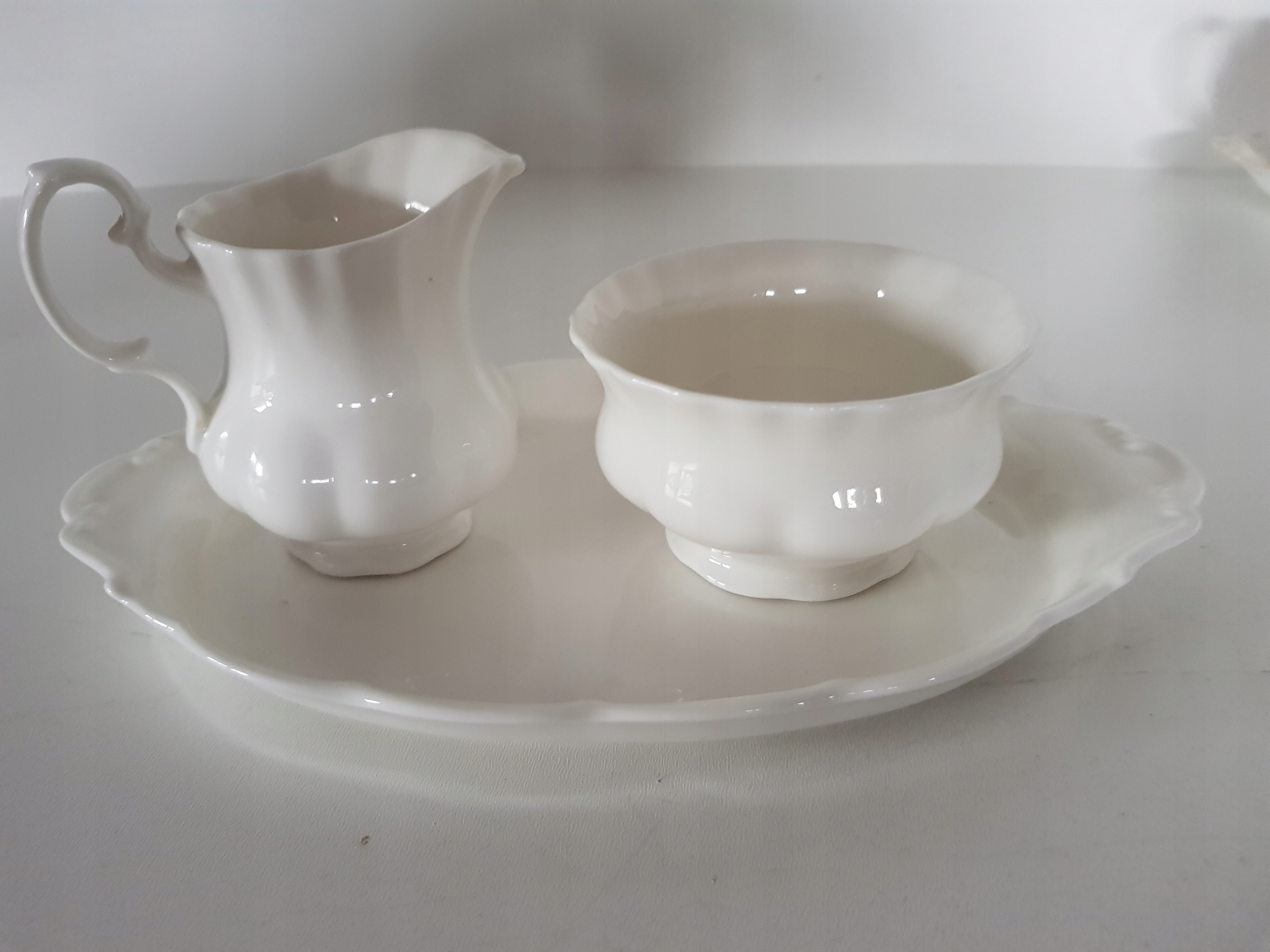 Mlecznik z cukiernicą Royal Albert Reverie