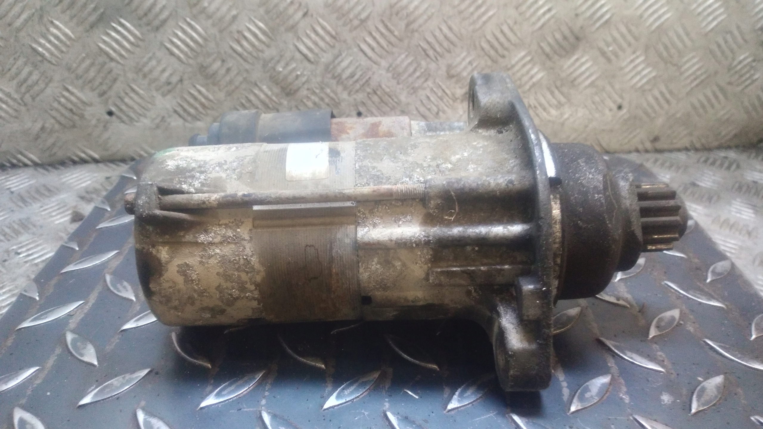 starter VOLKSWAGEN PASSAT B6
