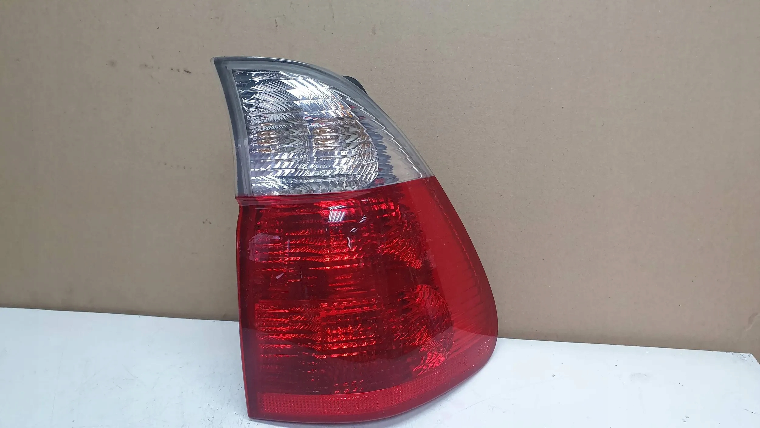 light rear part right 6916908 BMW X5 E53 Lift 99