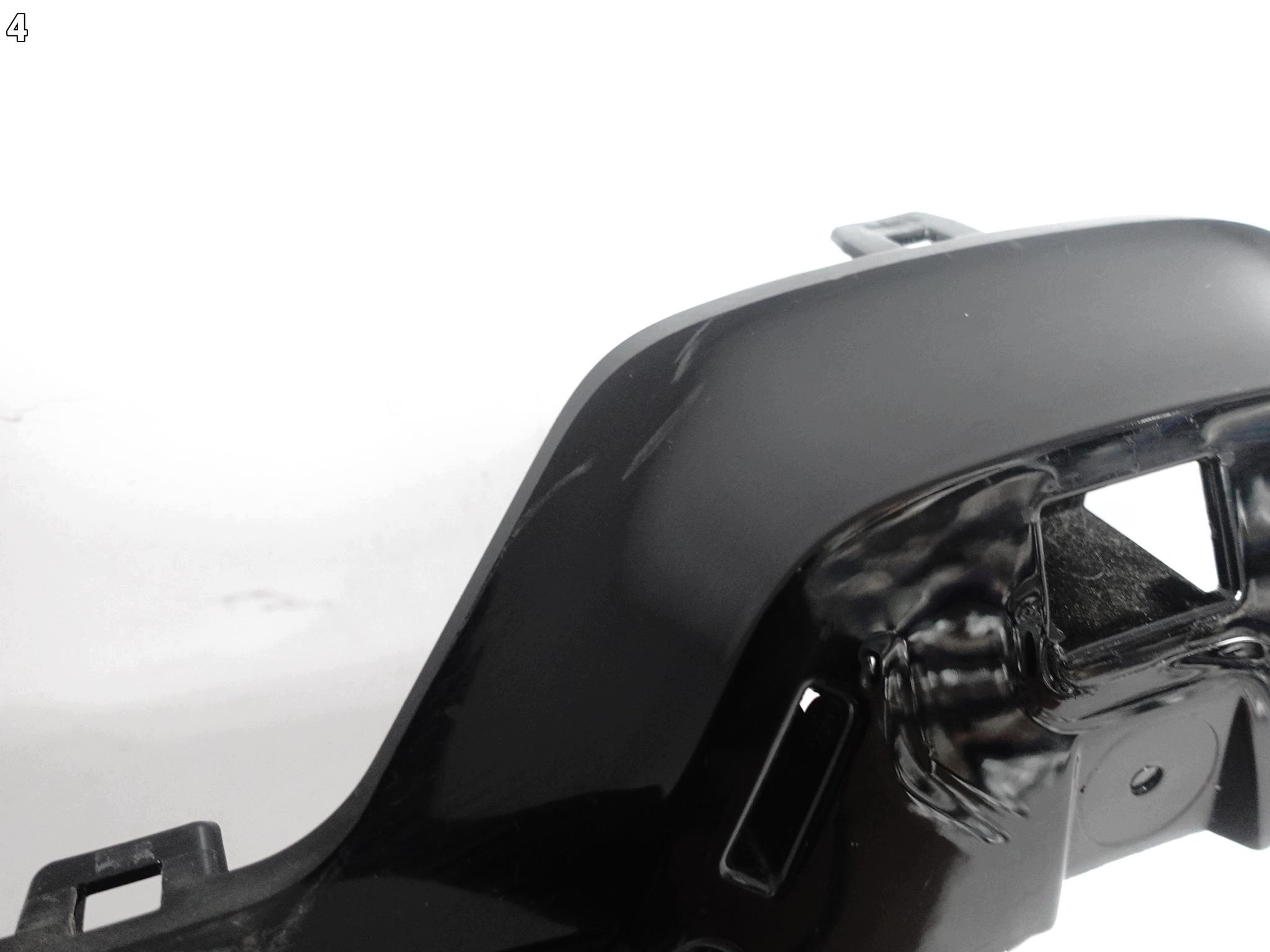 RENAULT MEGANE V 5 E-TECH ELECTRIC BCB 22- grill grille moulding W bumper