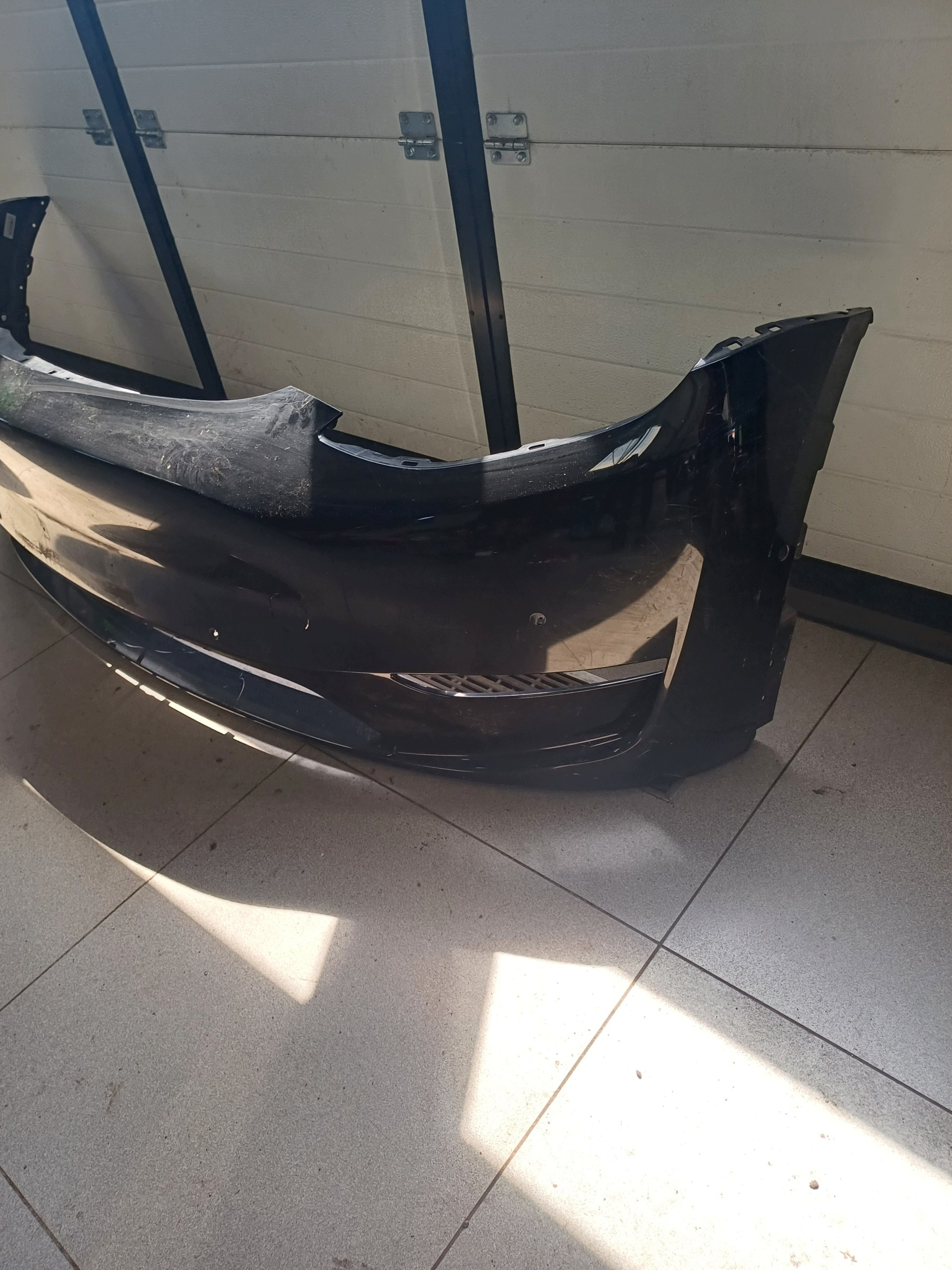 bumper front front TESLA MODEL Y 6 X PDC 1493748-00-A