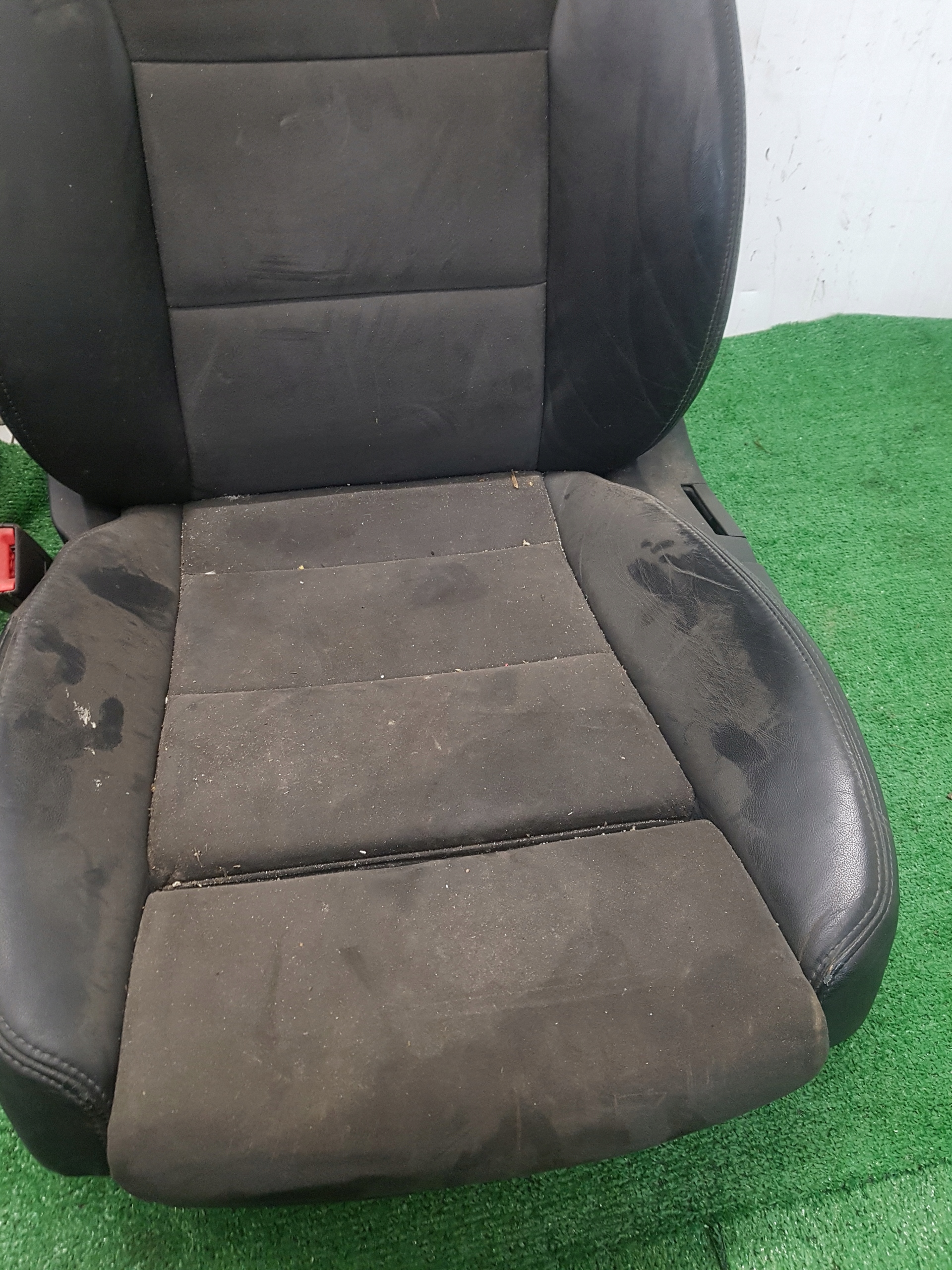 Sitze KOMPLET AUDI A6-C6 S-LINE ALCANTARA