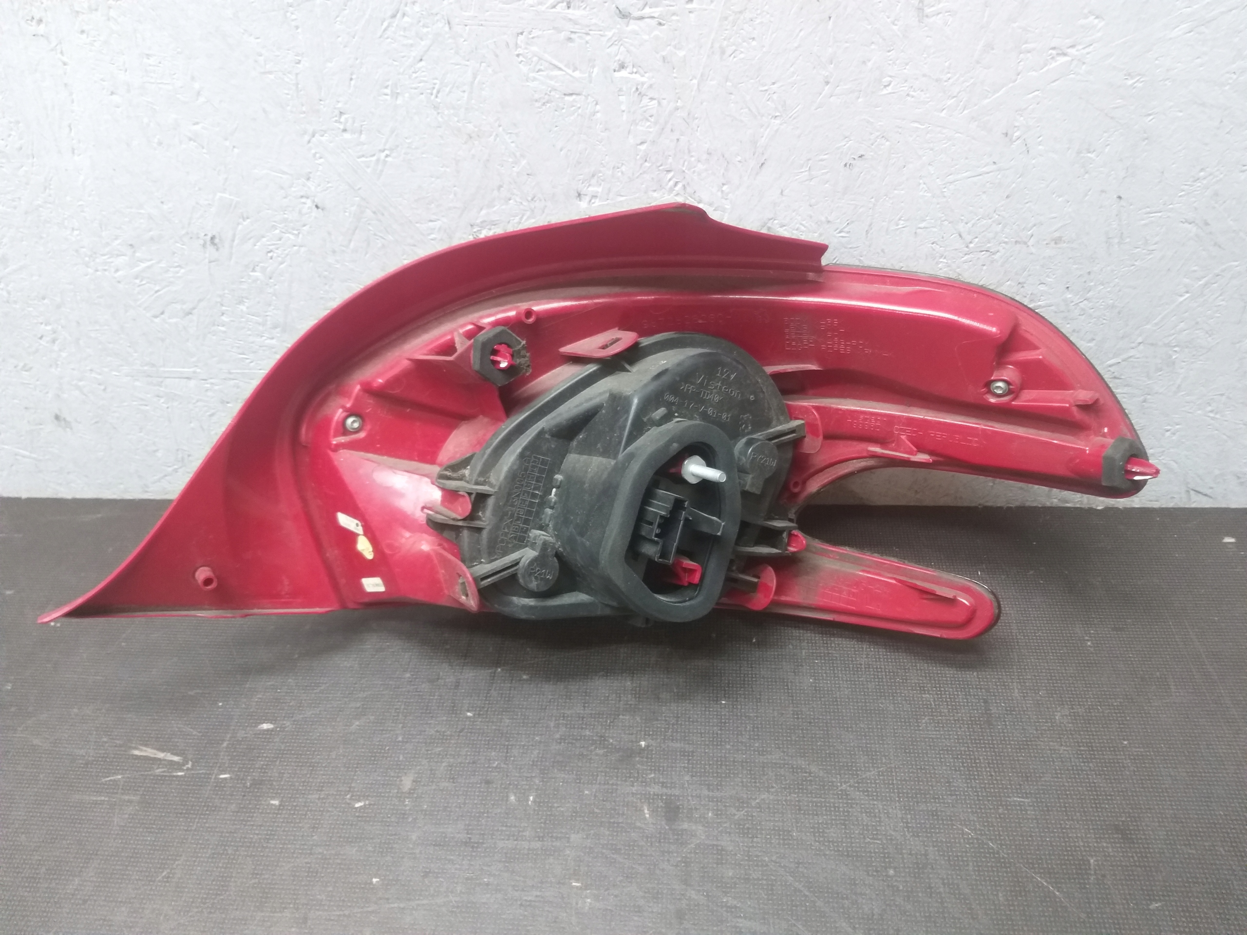 LIGHT REAR PART LEFT PEUGEOT 208 LED 96722628280
