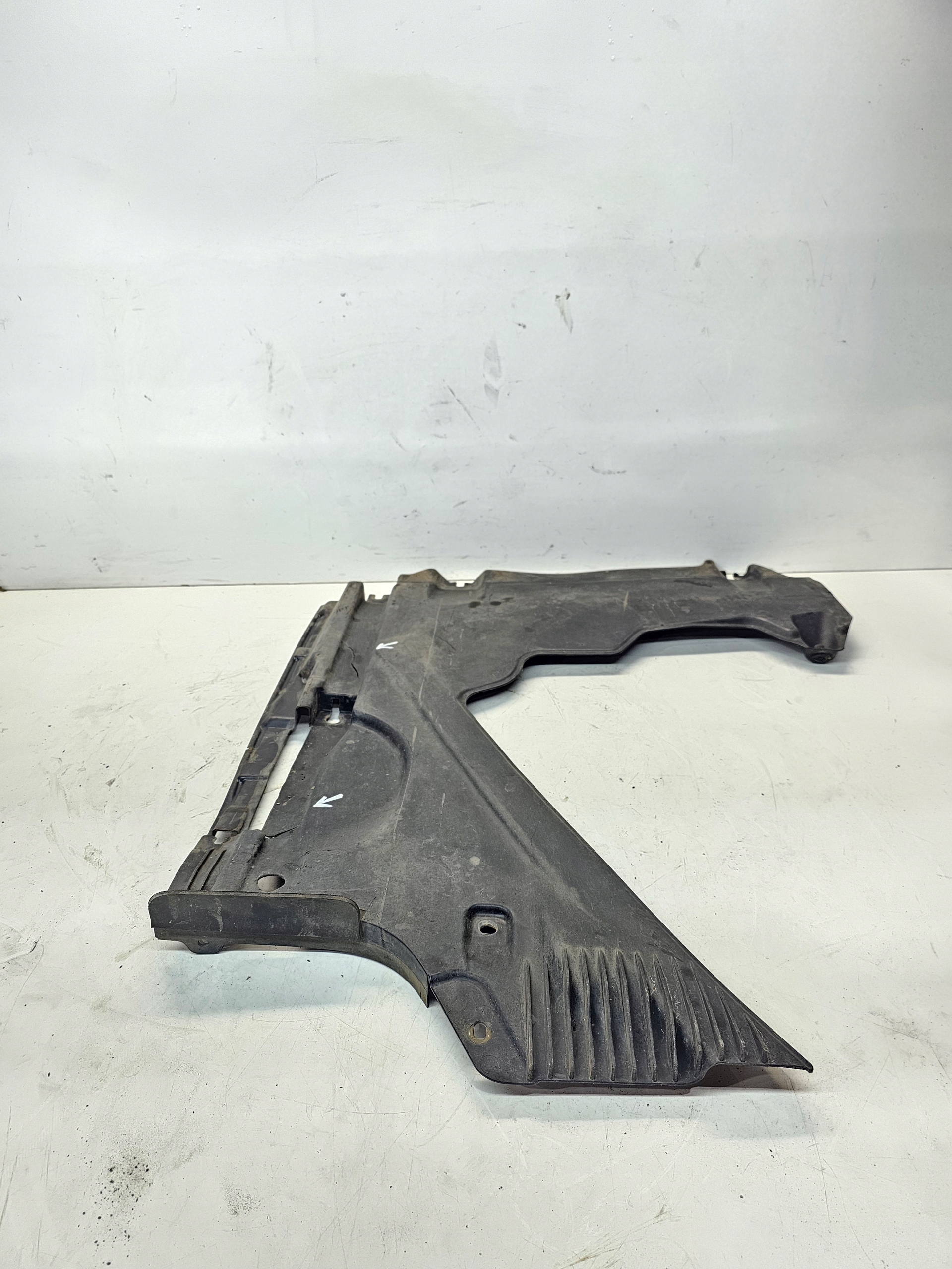 Blende Abdeckung Unterfahrschutz heck AUDI A4 B9 8W0825216E