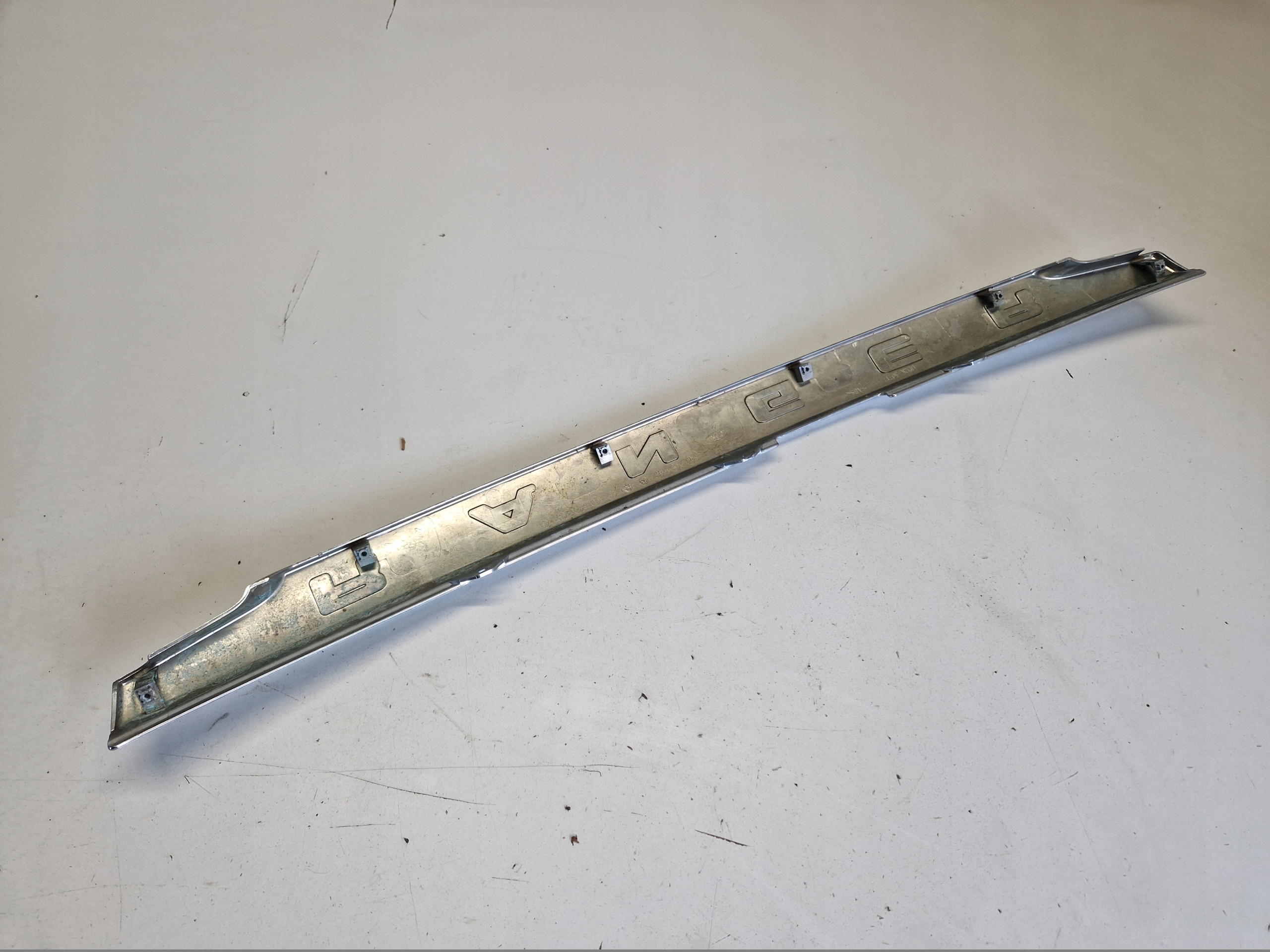 Grill CHROM NADKLADKA FORD RANGER UD2K-50711