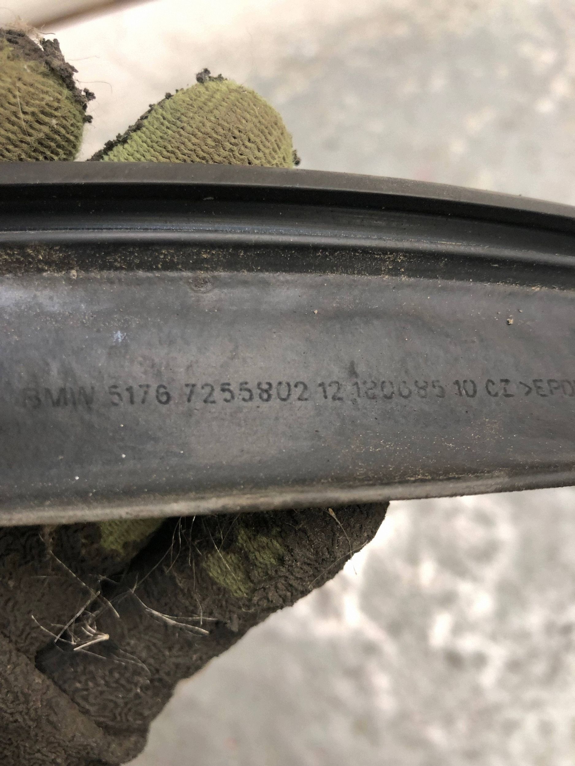 Joint du capot BMW F31 7255802