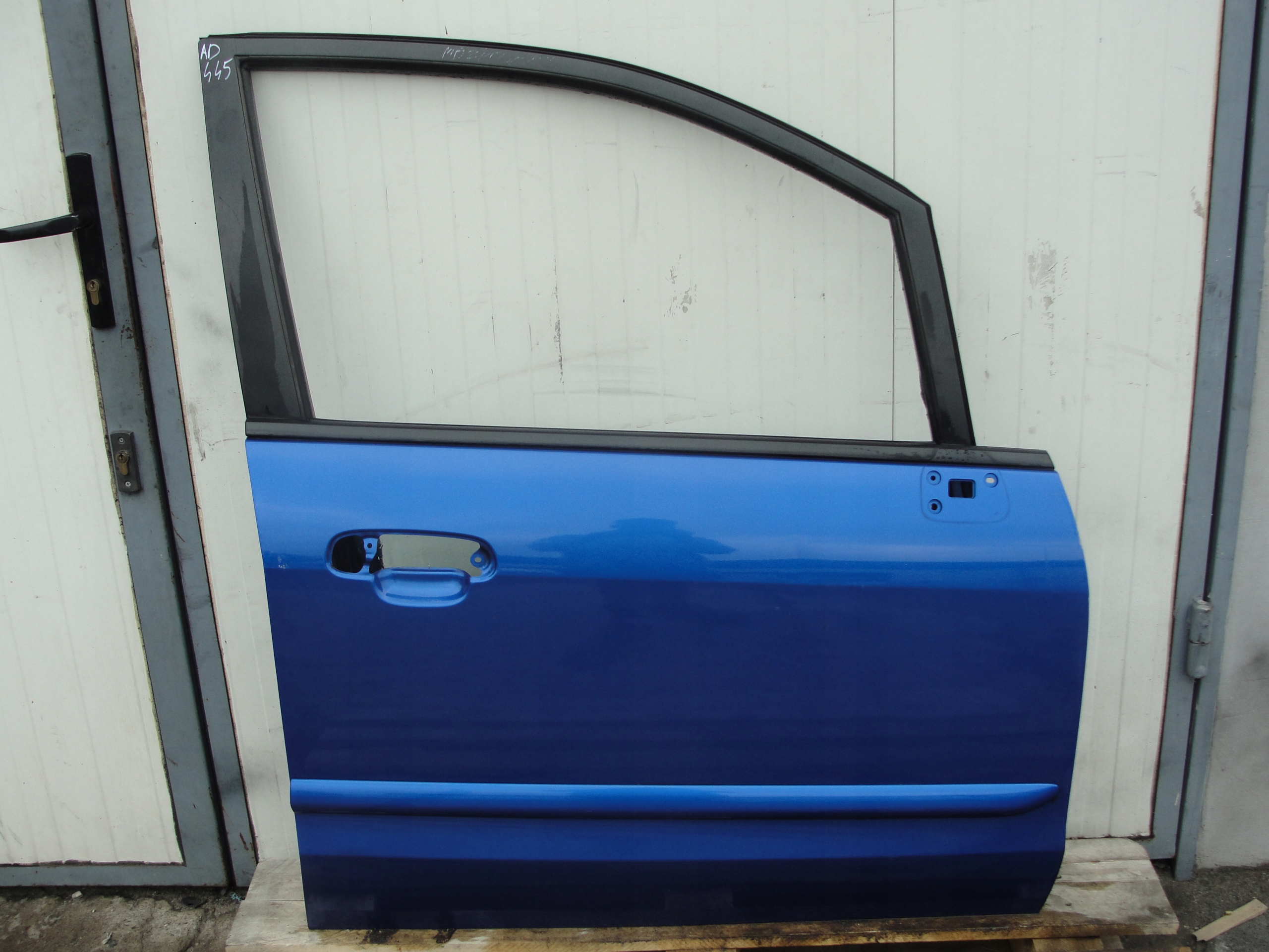 DRZWI PRAWY PRZÓD PRAWE PRZEDNIE MAZDA MPV