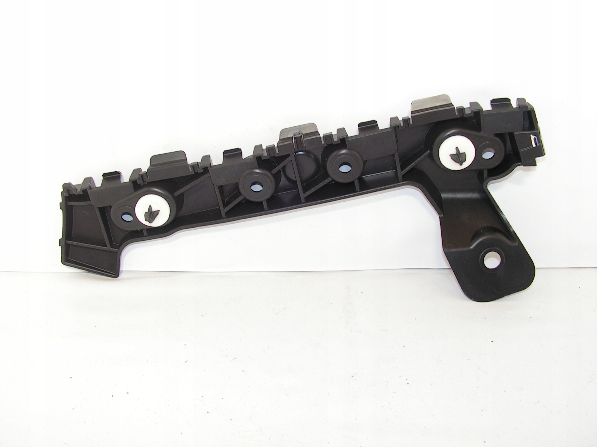 Ford Fiesta MK8 support left rear part H1BB-17A882-A1