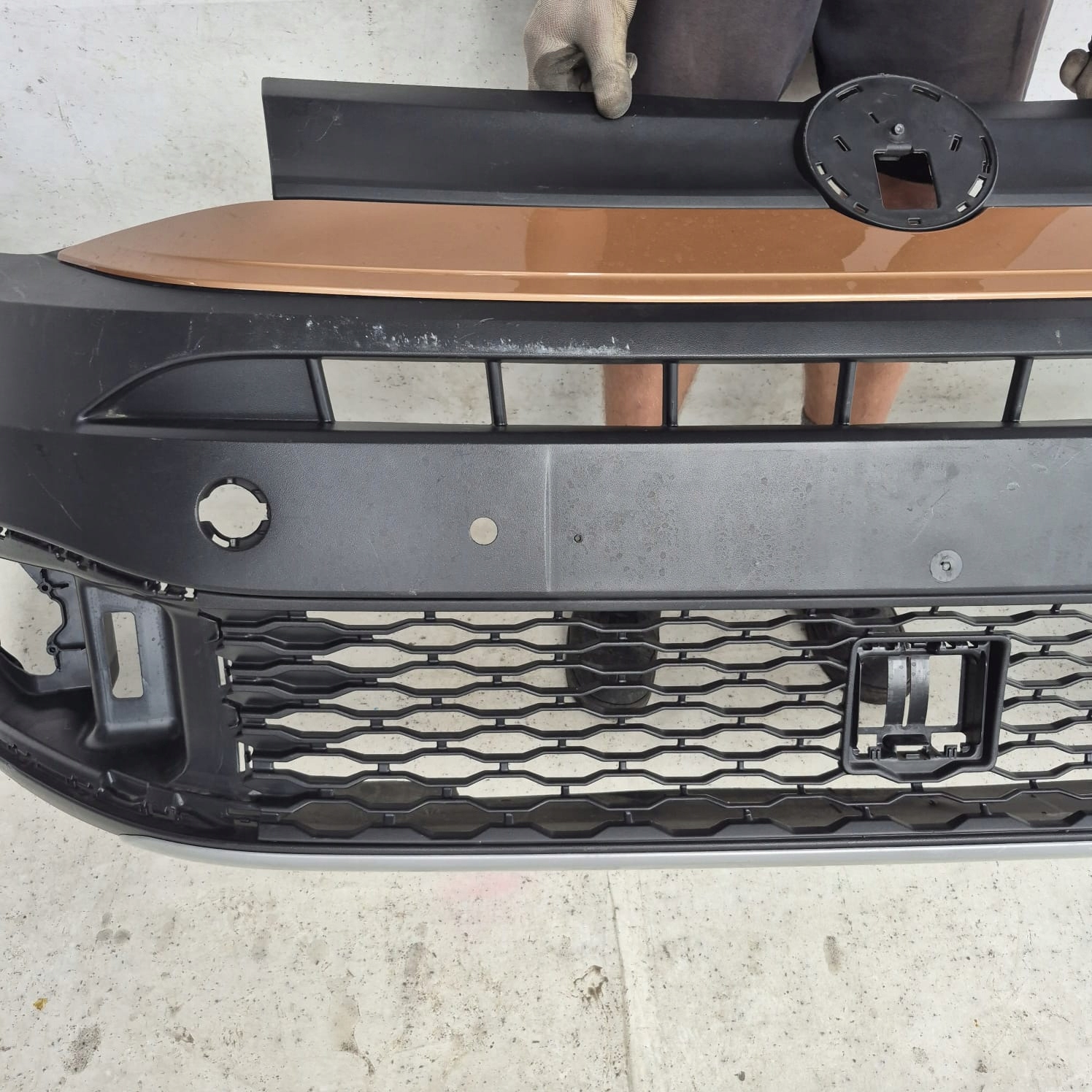 VW CADDY IV 4 2K7 PAN AMERICANA 20- bumper front front PDC