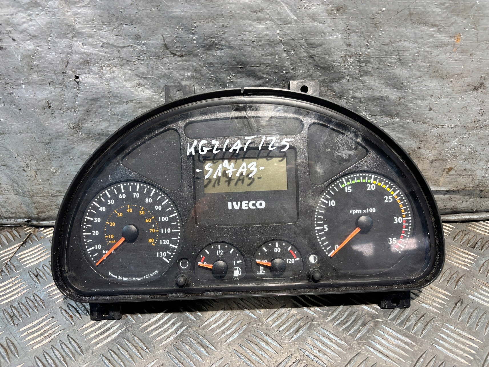 dials dials Iveco 504254398