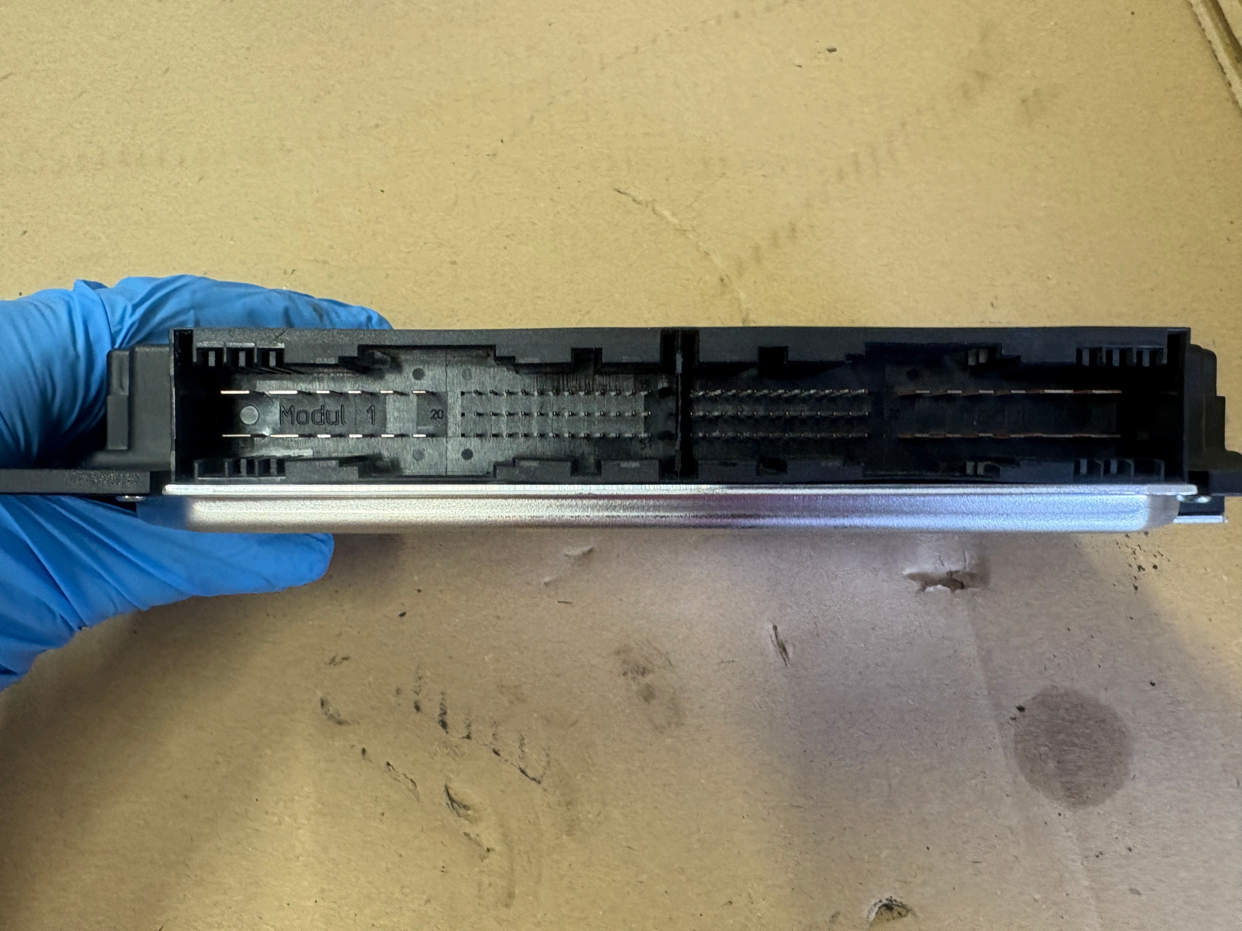 BMW E90 module control unit of the lights 9204540