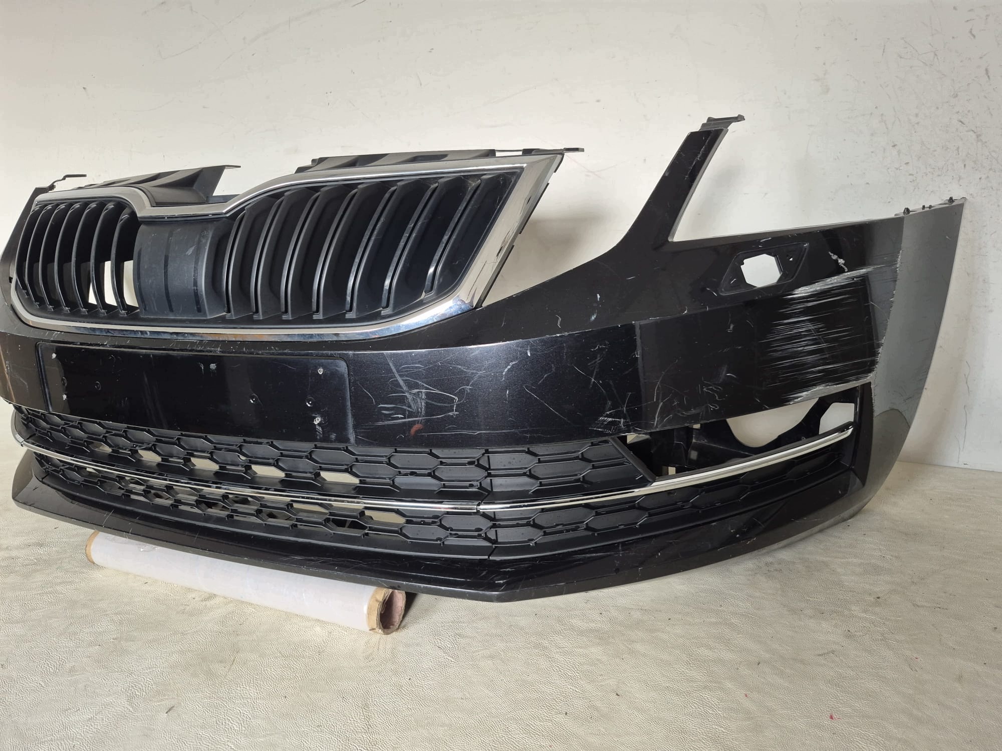 SKODA OCTAVIA III LIFT 17- bumper front front SPR 5E0807221N