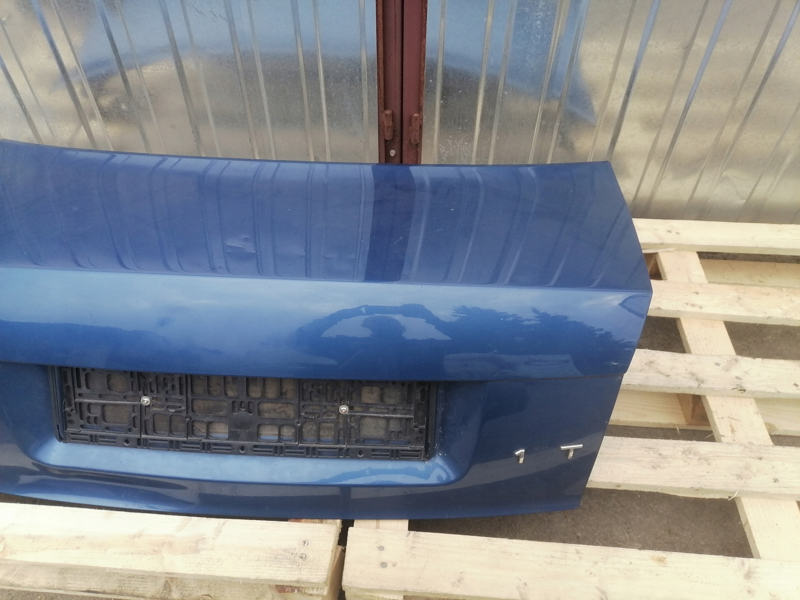 trunk door boot Audi A4 B6 sedan LZ5W
