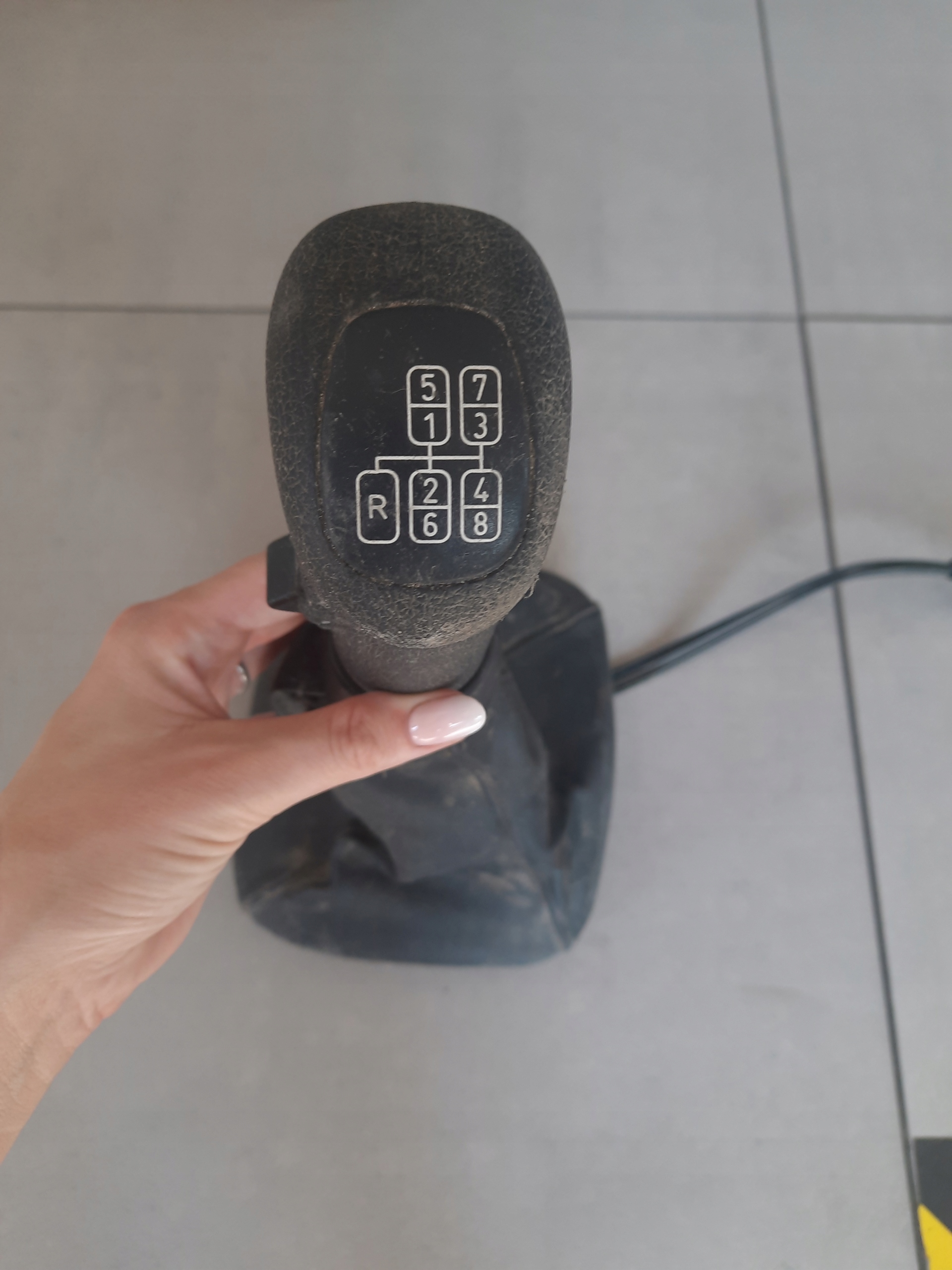 676885333 - РЫЧАГ ПЕРЕКЛЮЧЕНИЯ ПЕРЕДАЧ DAF CF XF