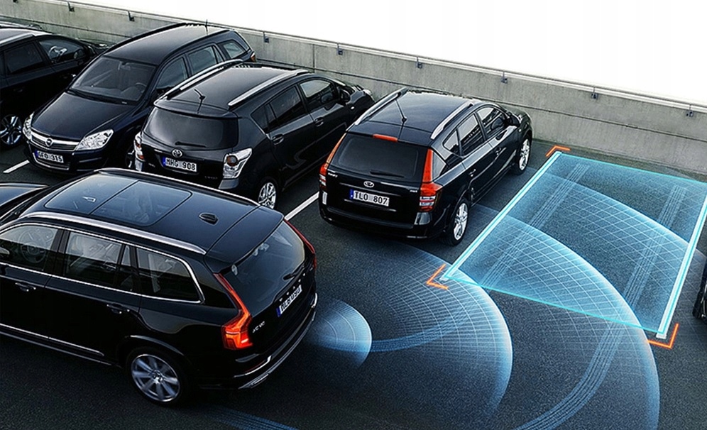 Nowoczesny WIDEOREJESTRATOR HD z kamera cofania Producent code INNY