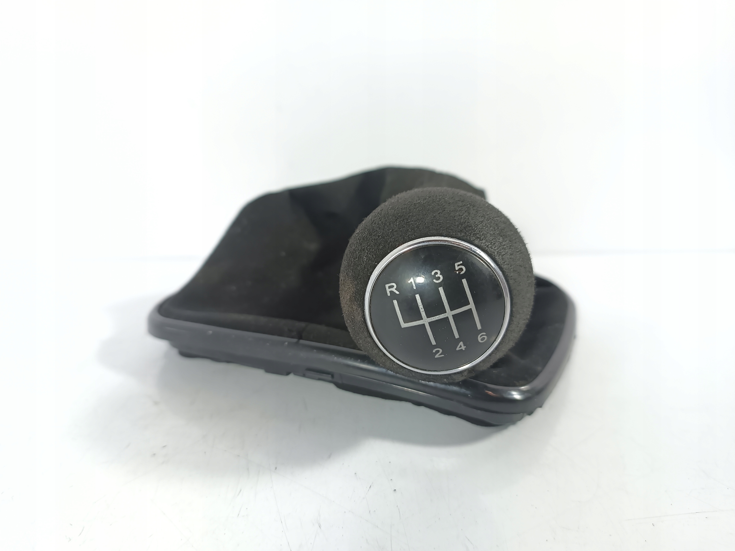 VW Golf IV 4 97-06 LEVA CAMBIO Z MIESZKIEM