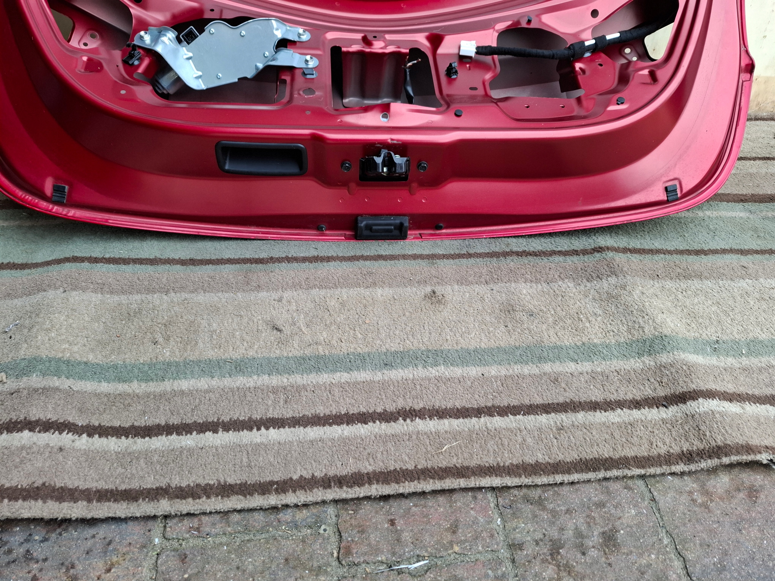 heckklappe kofferraumdeckel MAZDA 2 rote 22r 5D