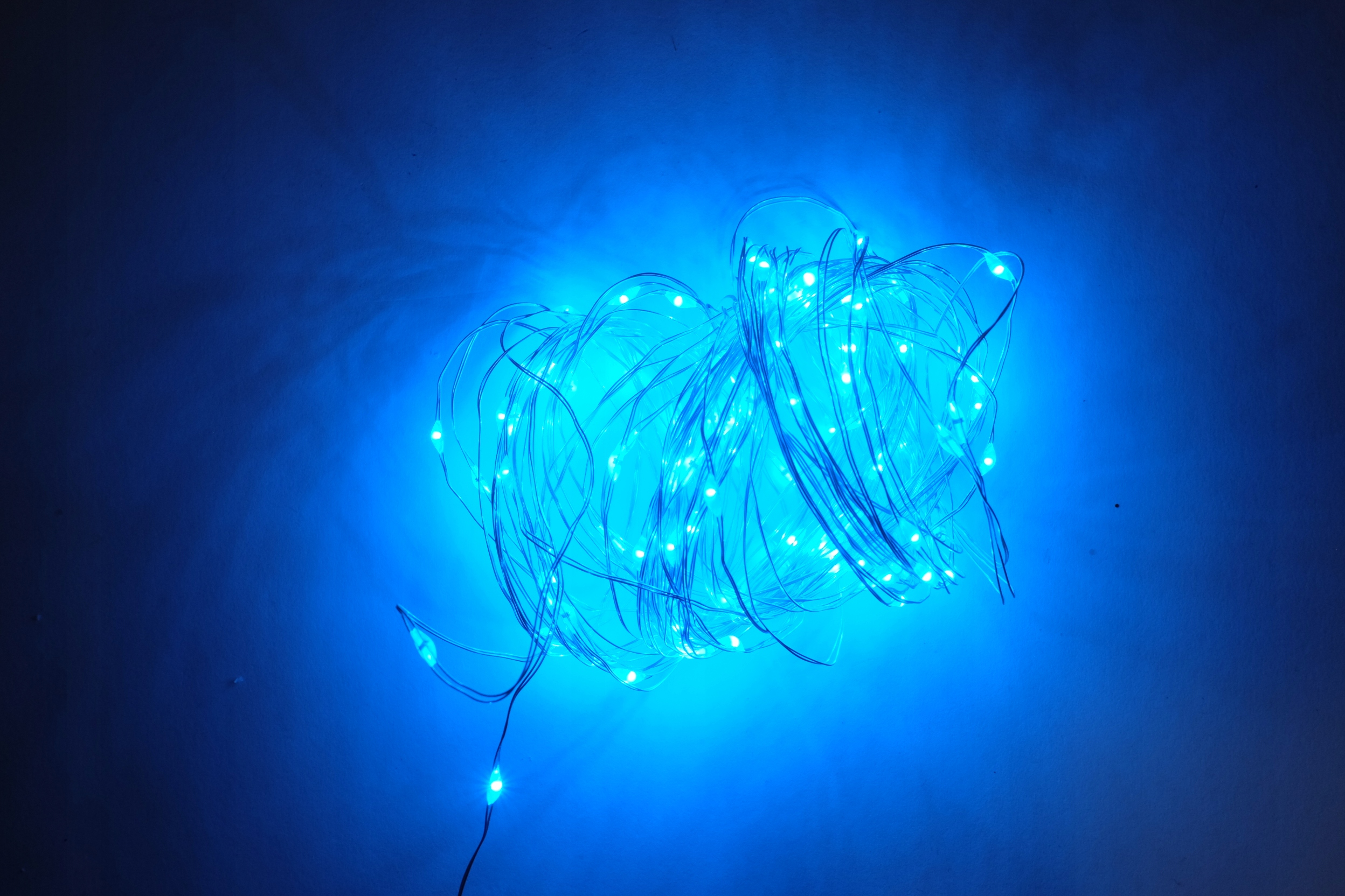 

Lampki Choinkowe Drucik Żyłka 100 Led Niebieskie