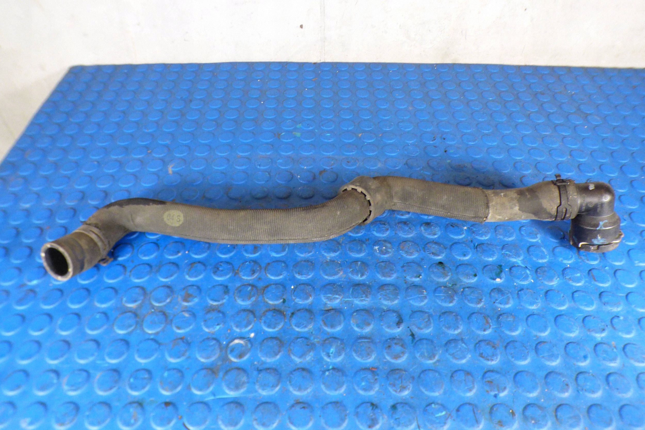crijevo vode 5C0122291L Volkswagen PASSAT B8 2.0 TDI