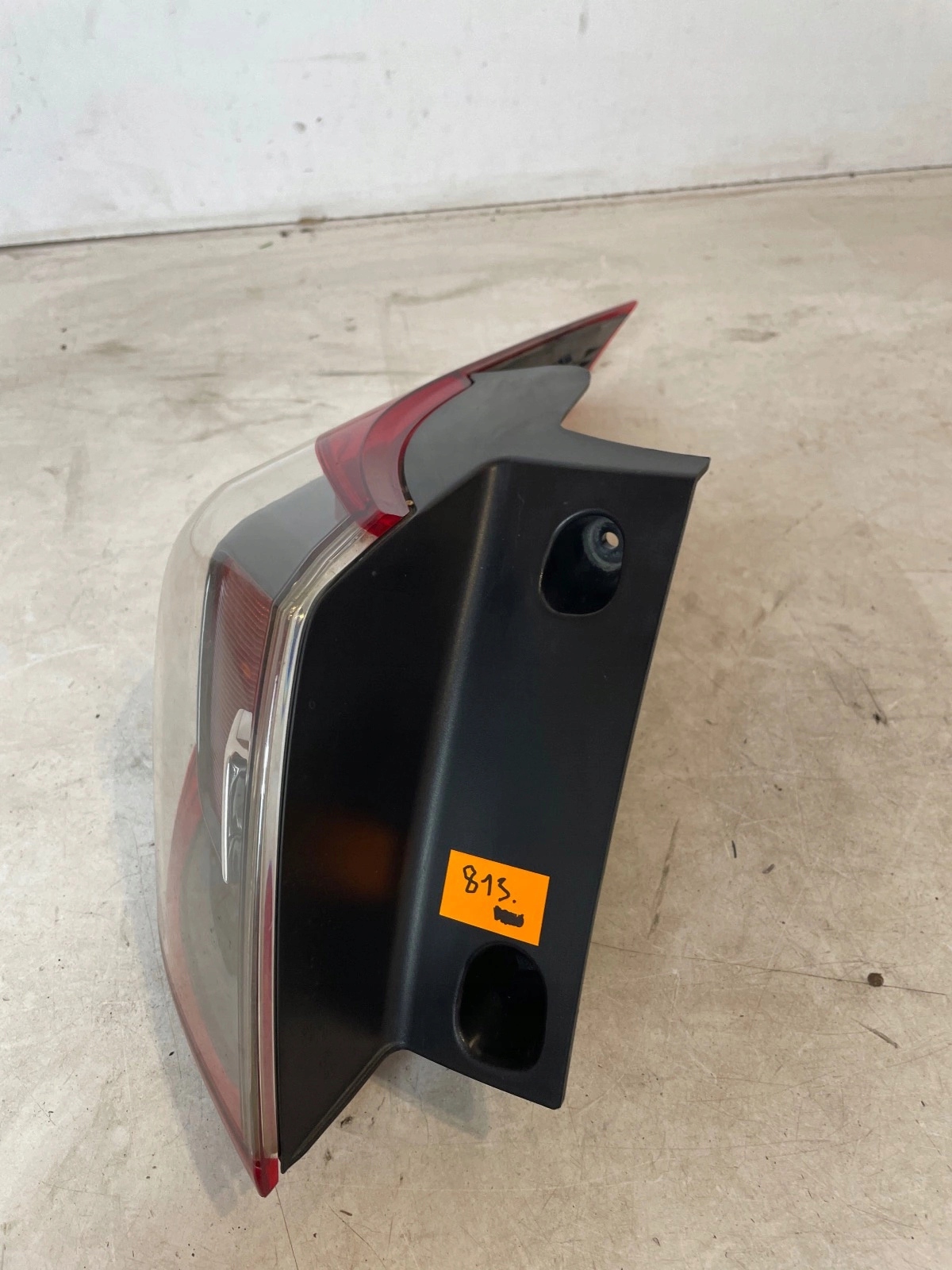 light rear part rear left Opel Crossland X