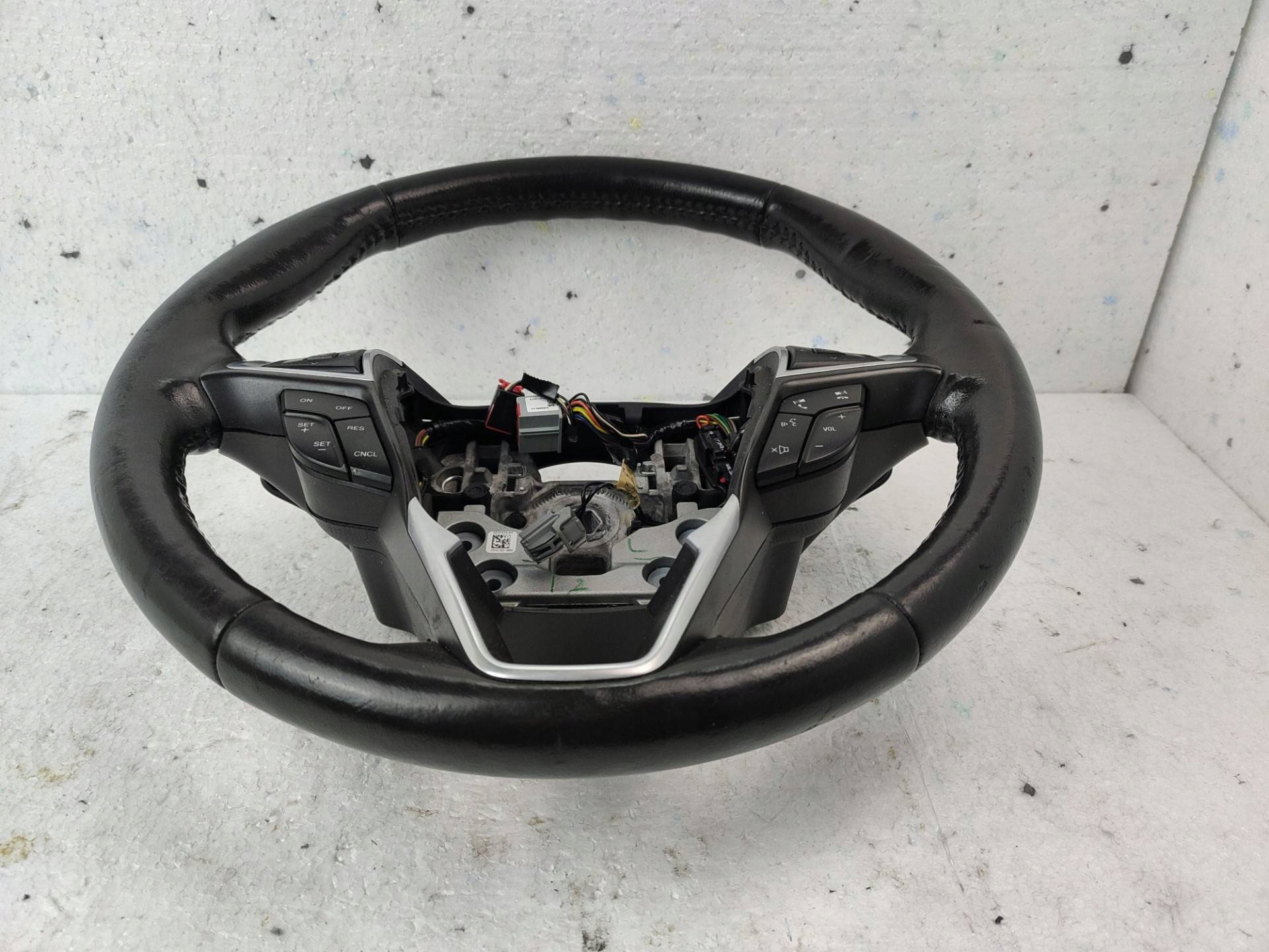 lenkrad Ford Fusion USA 2 2014