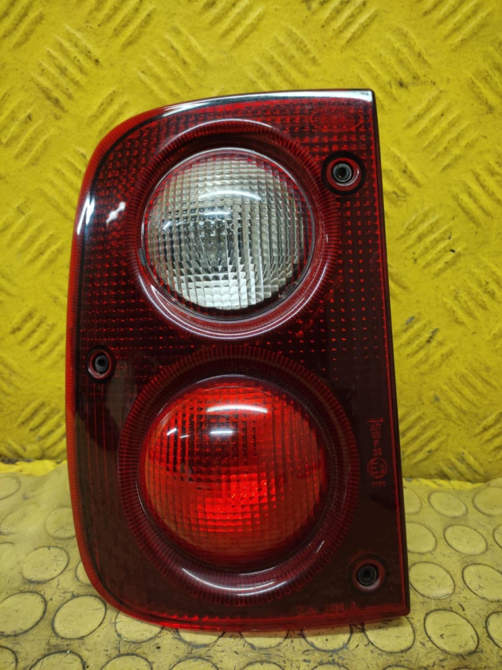 LAND ROVER FREELANDER light left rear part