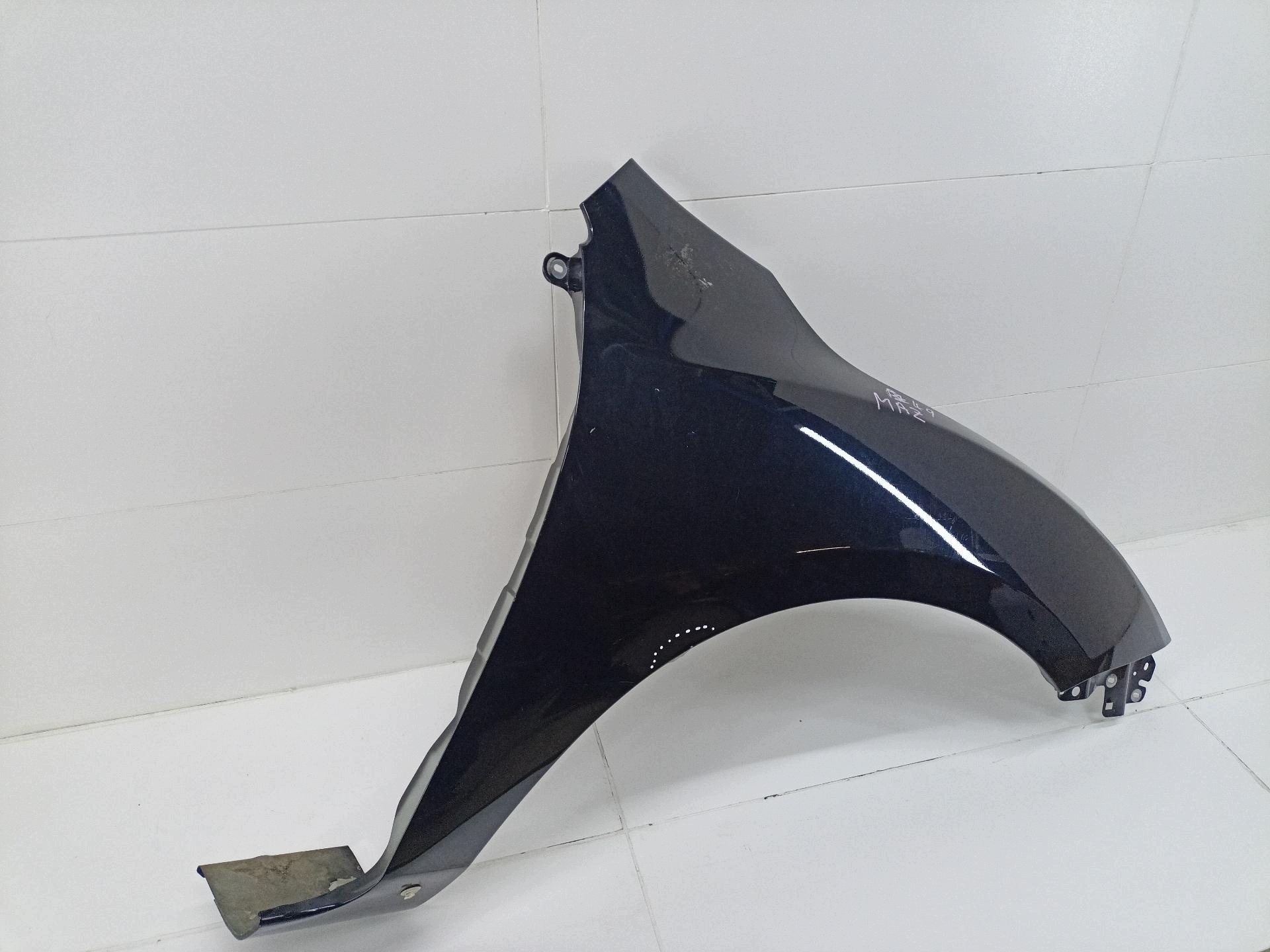 fender front right side Mazda 3 2 BL 2010