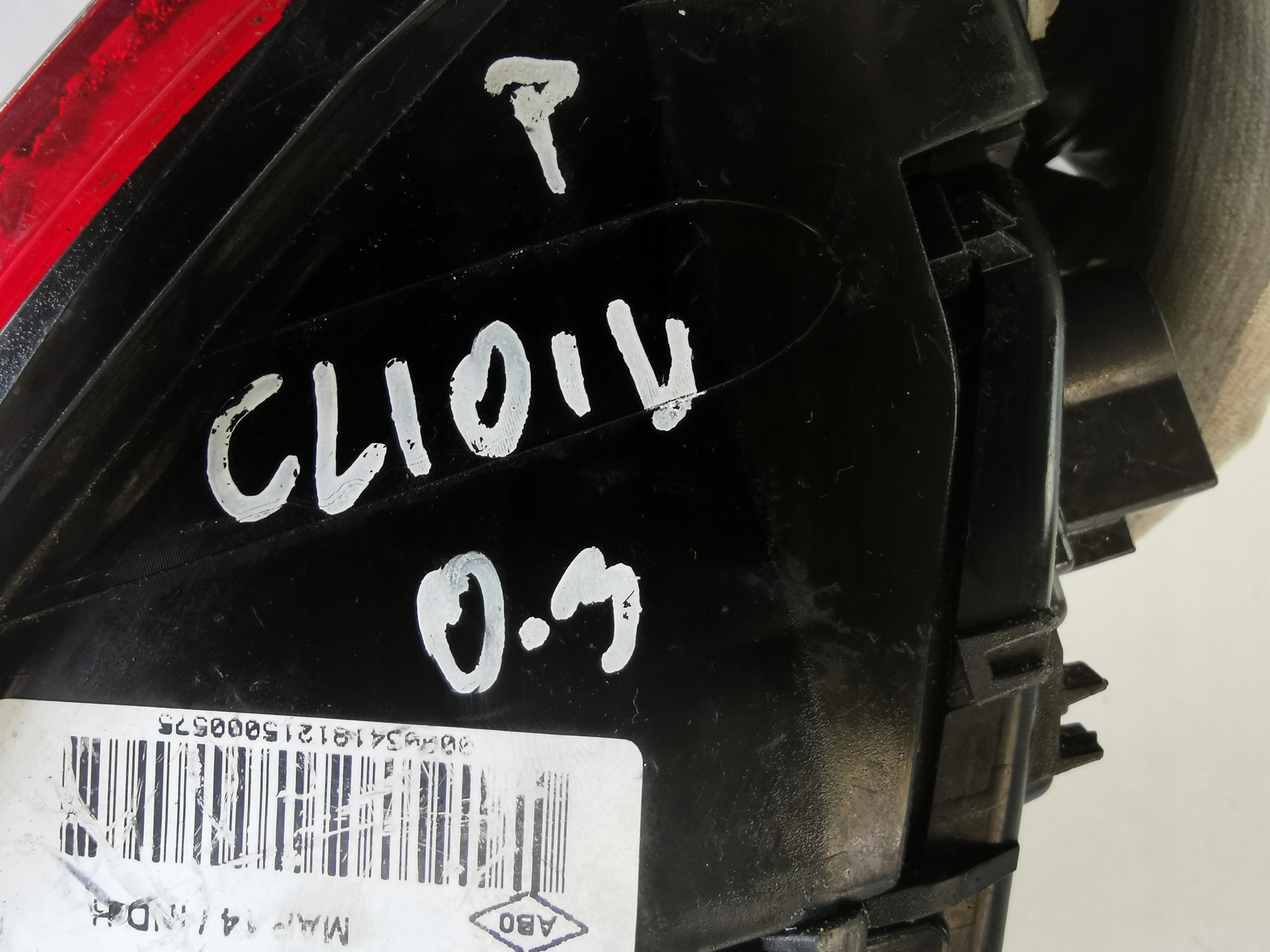 фонарь правый 265502631R renault CLIO IV оригинал