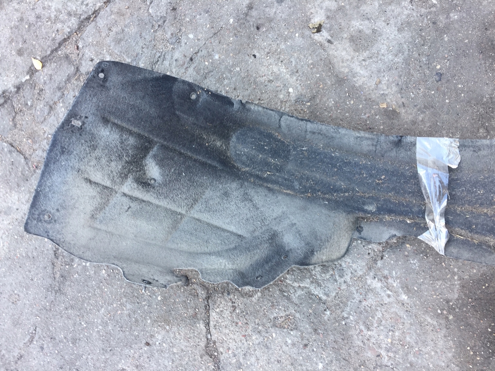 AUDI A6 C6 mudguard side left front 04-11R