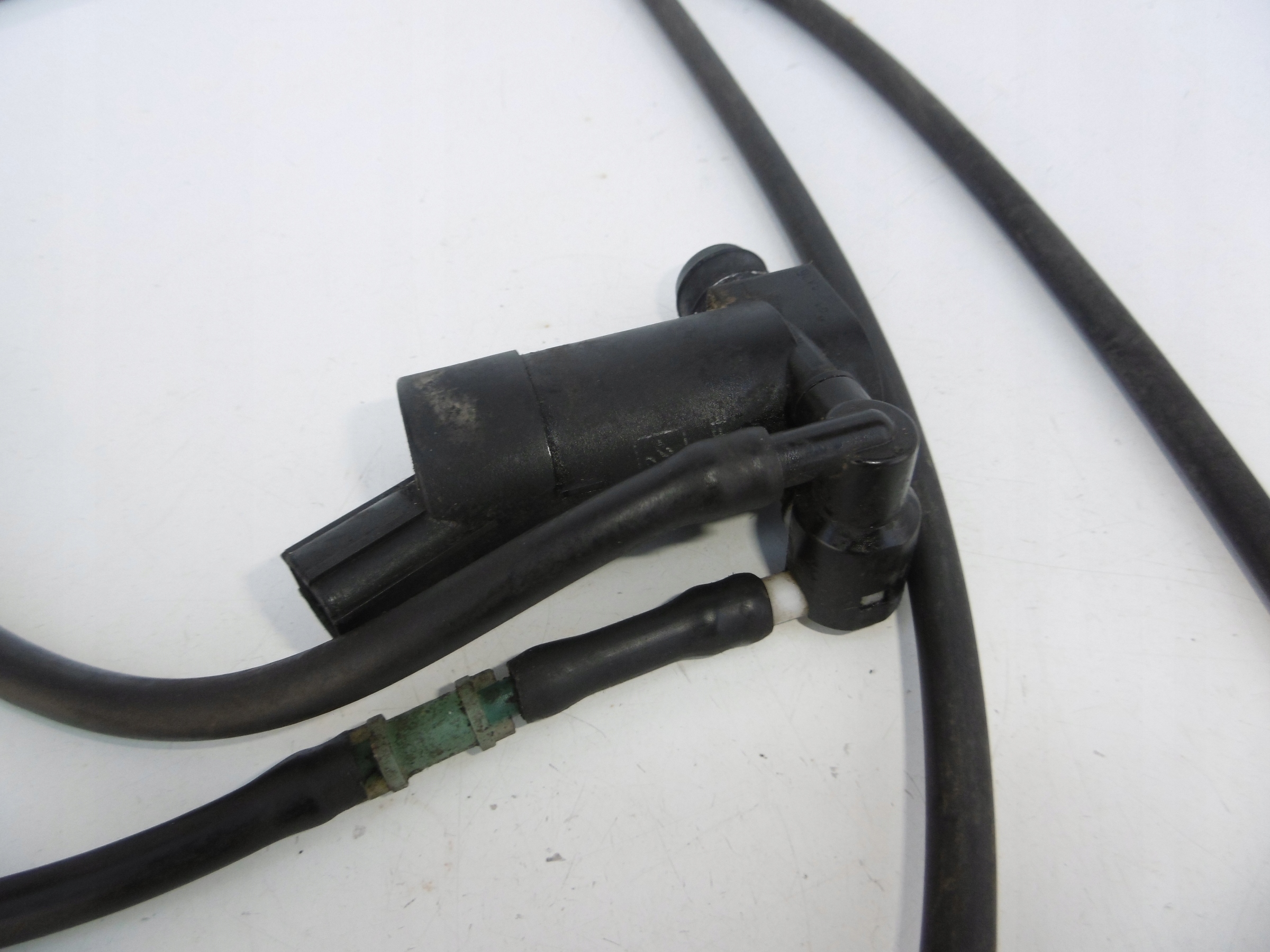 Pompa LAVAFARI 1S7117K624FE VOLVO XC90 e FORD
