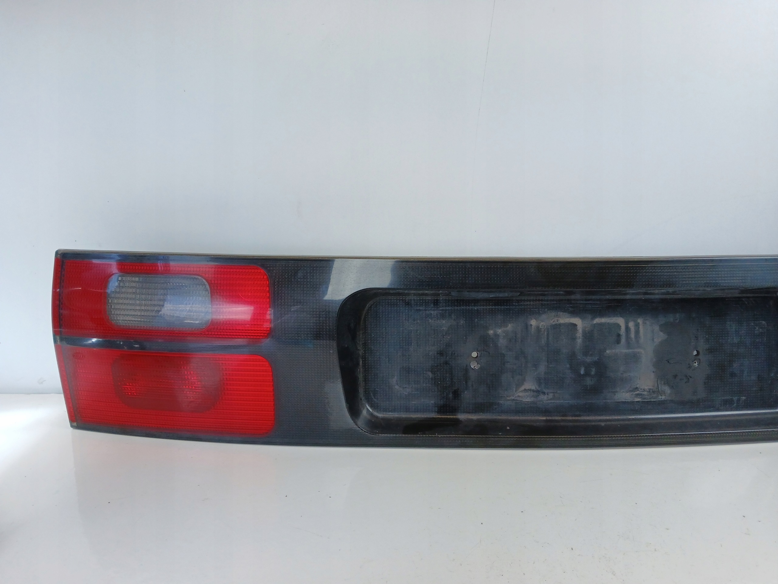VW SHARAN and cap bonnet boot