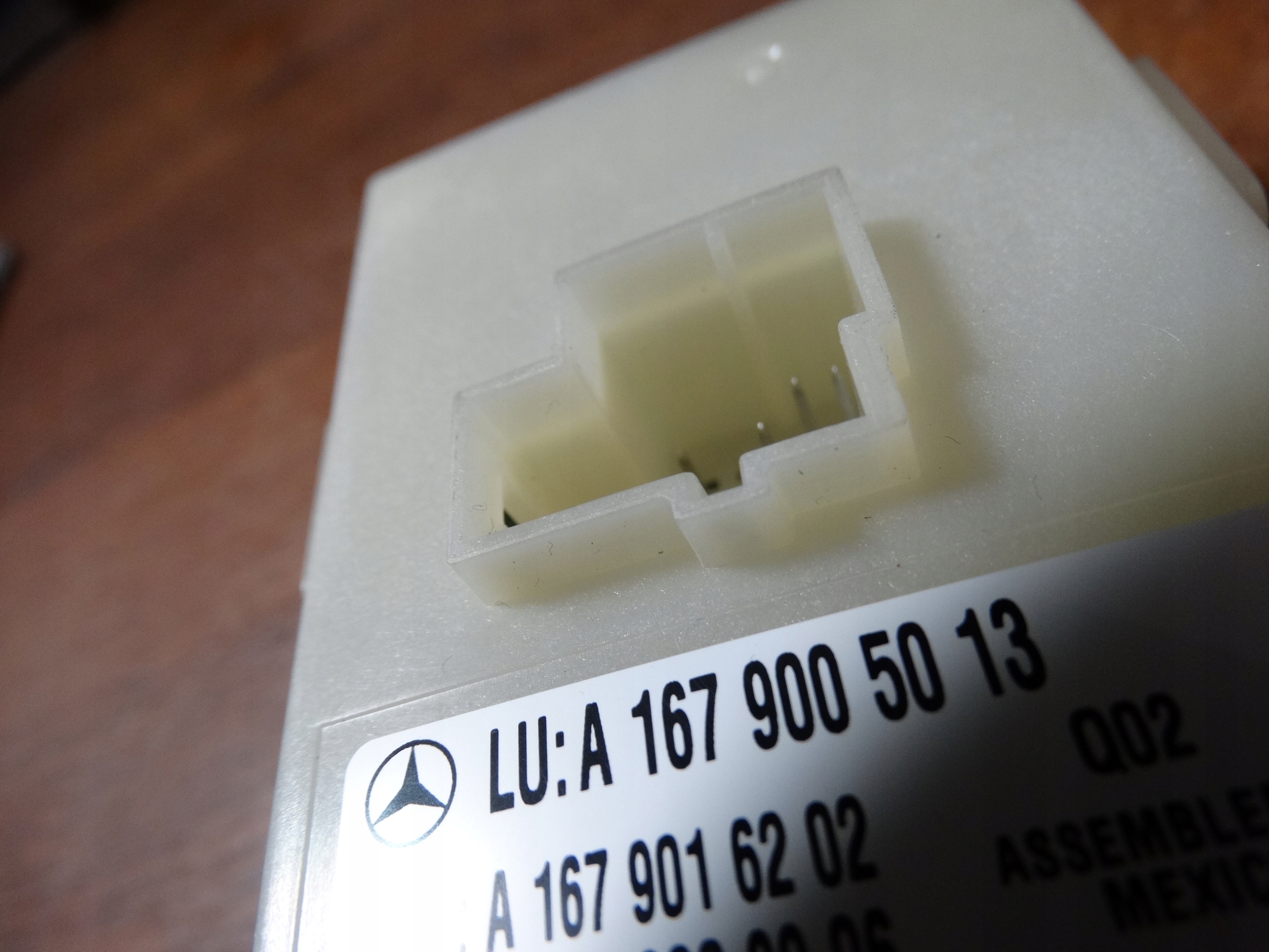 IDEALNY module bonnet boot MERCEDES W167 1 9