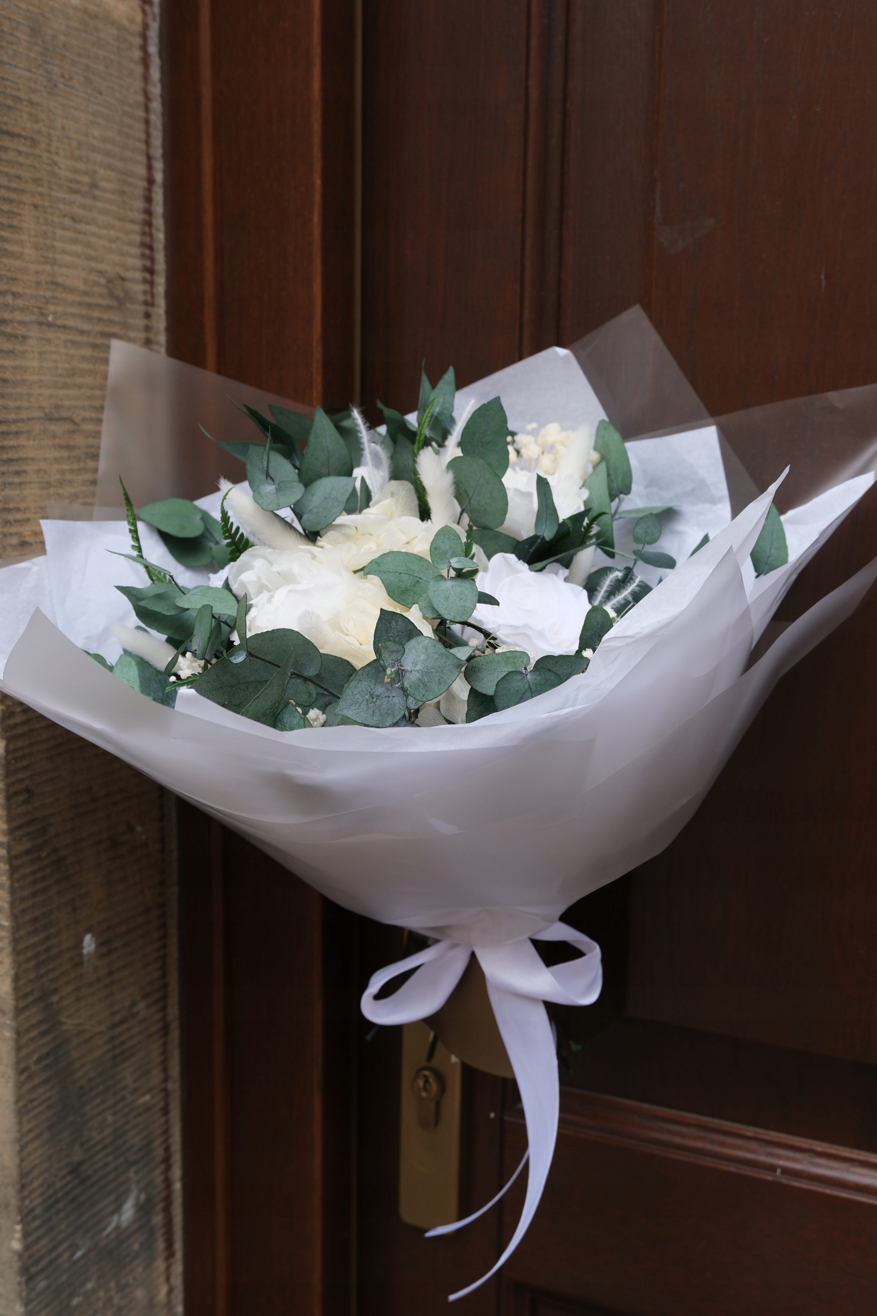 Štýlová kytica do vázy White & Green zo sušených kvetov, kytica
