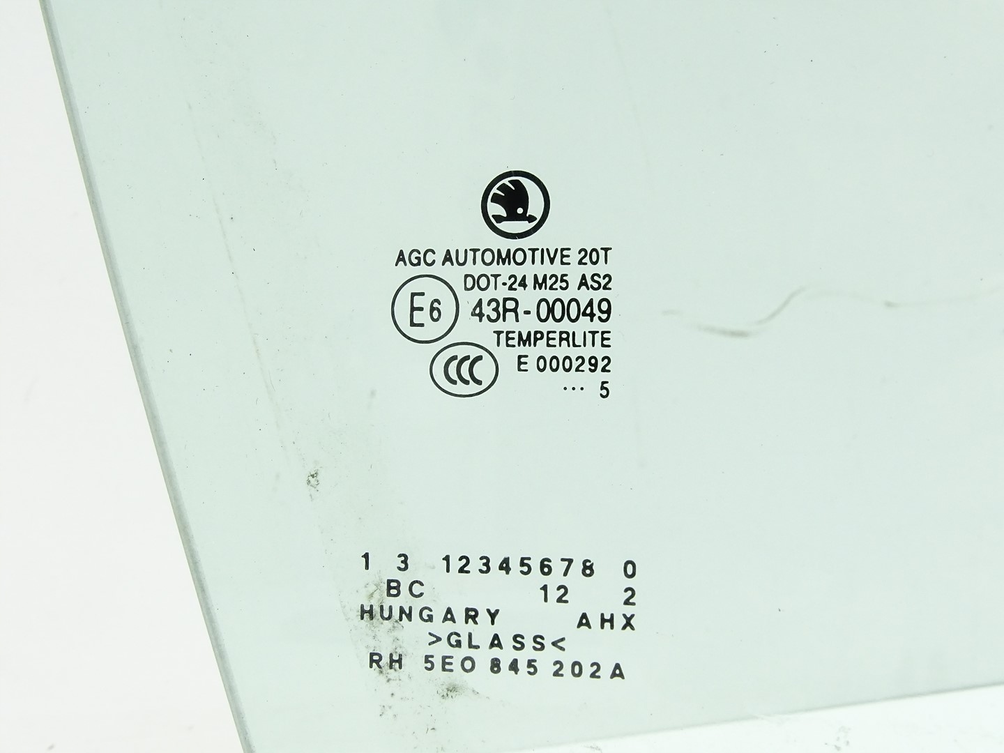 window side door right front right front SKODA OCTAVIA III 5E 2015