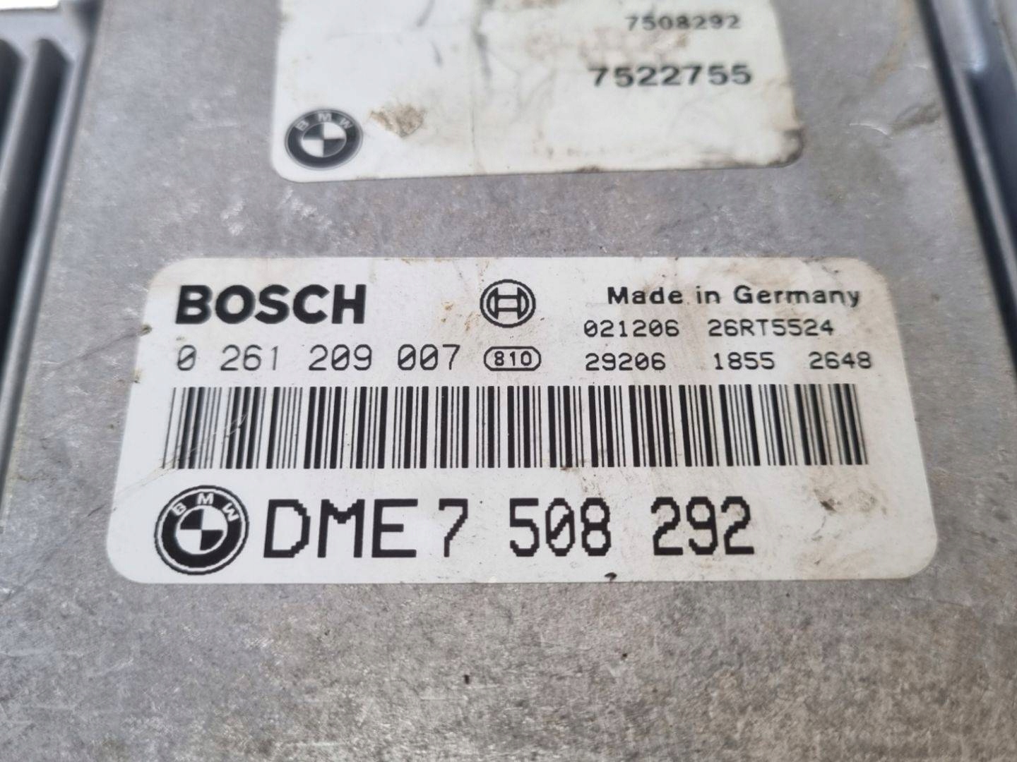 control unit of the engine BMW 3 E46 2003 7508292
