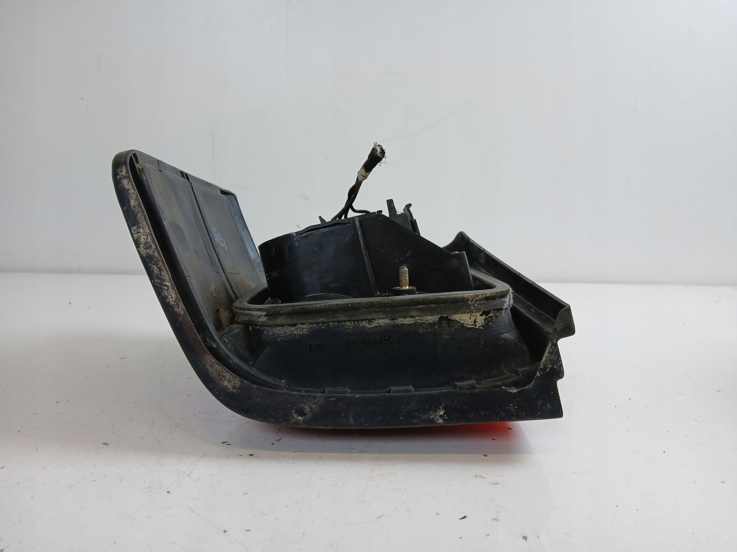 VW PASSAT B3 sedan light right rear part