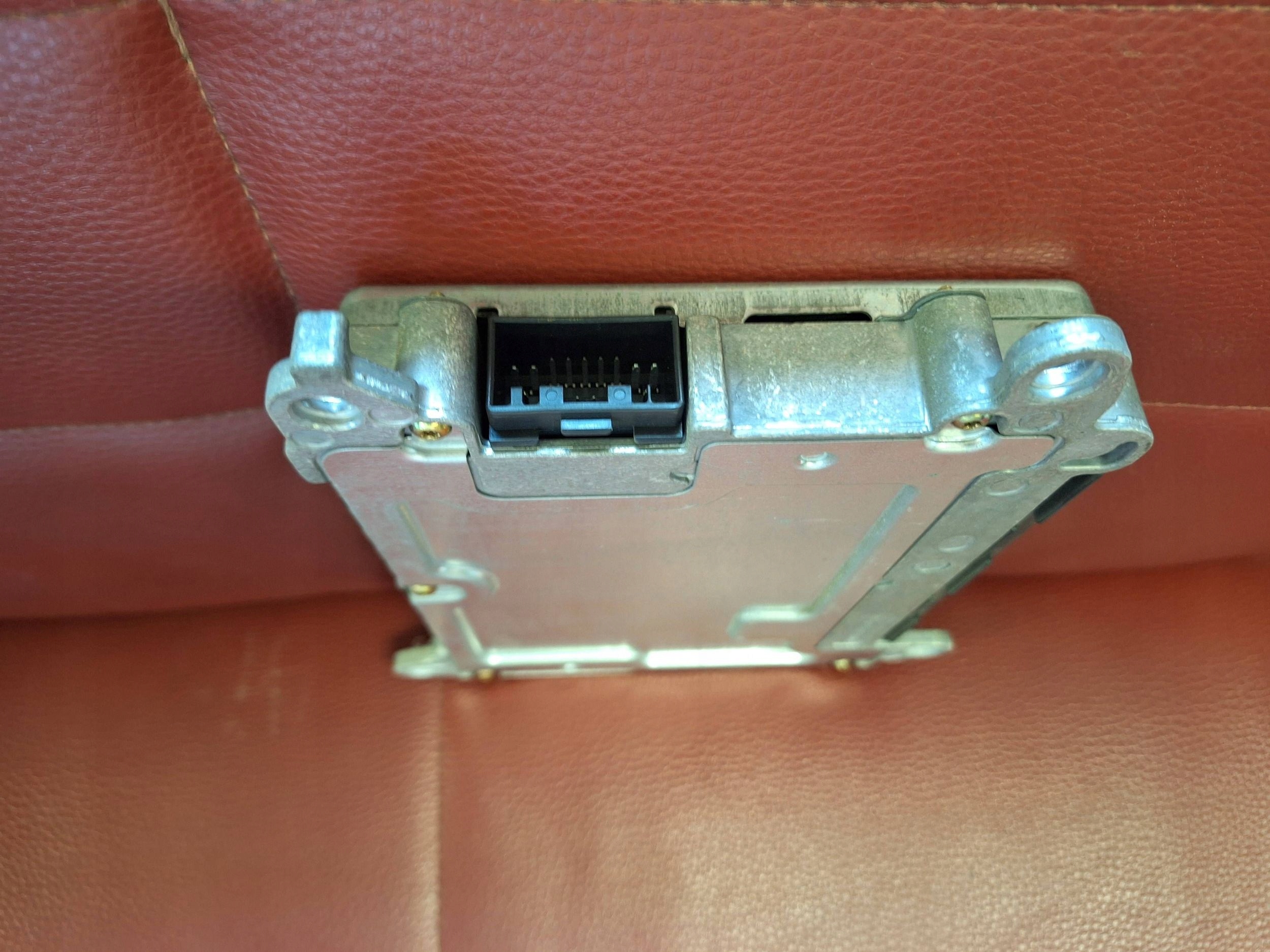 JAGUAR S-TYPE II X200 module control unit komfortu 4R83-13B524-AB