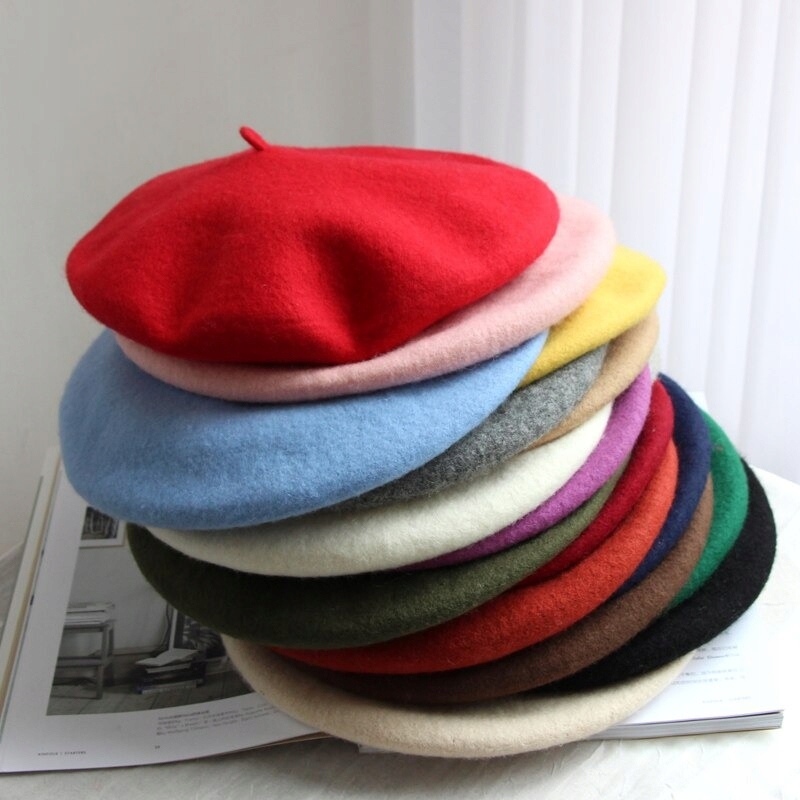 BERET DAMSKI FRANCUSKI WEŁNIANY Z ANTENKĄ BEŻOWY Wzór dominujący bez wzoru