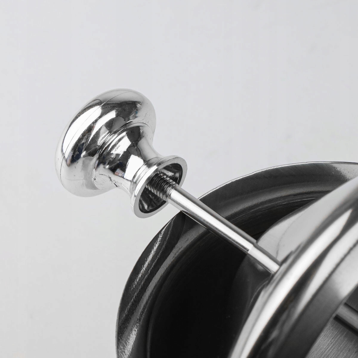 RĘCZNY SPIENIACZ SPIENIARKA DO MLEKA UBIJACZKA DO PIANY KAWY MLEKA DUŻY Kolor odcienie szarości i srebra