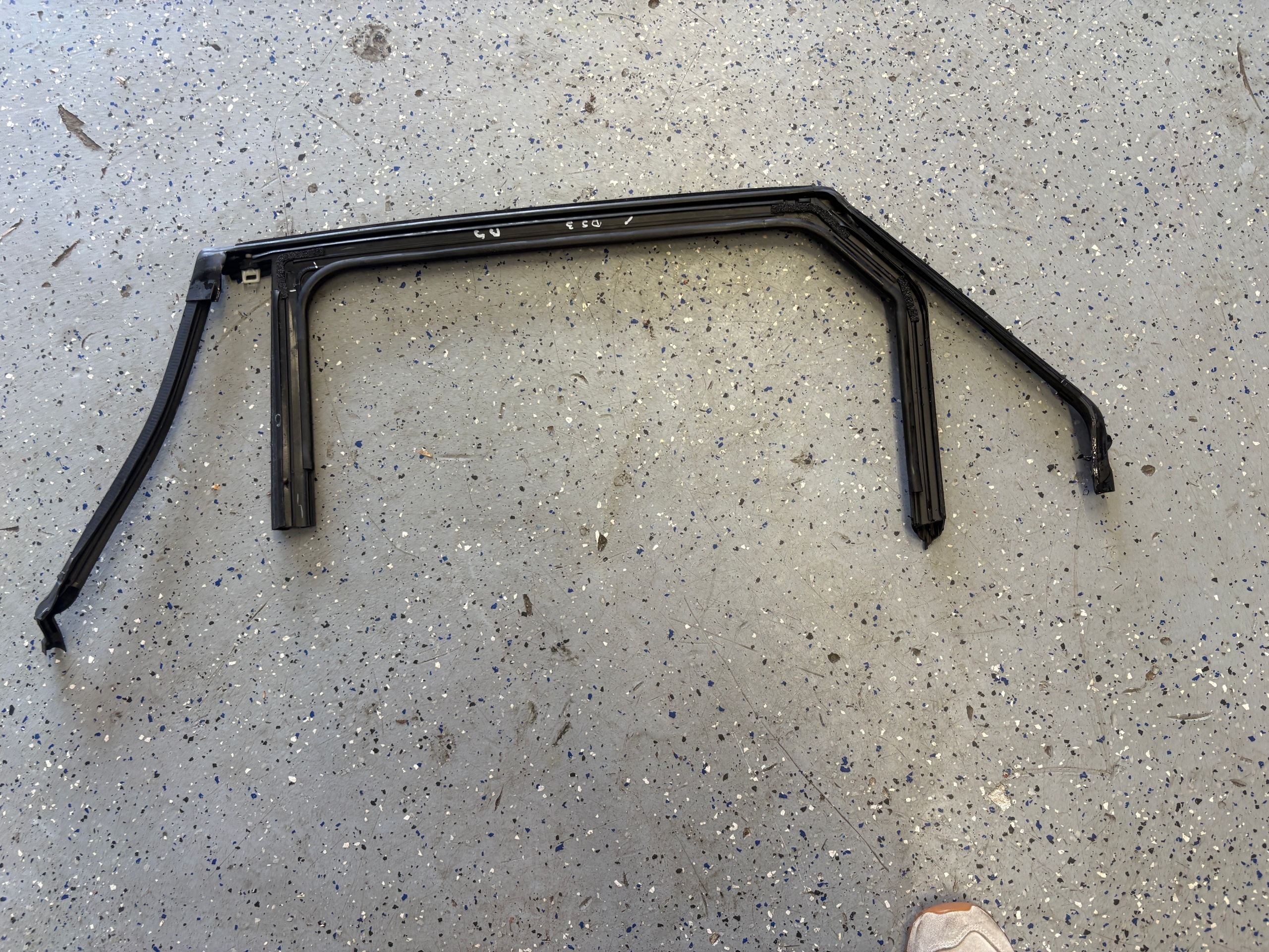 CITROEN DS3 moulding gasket windows door right rear part