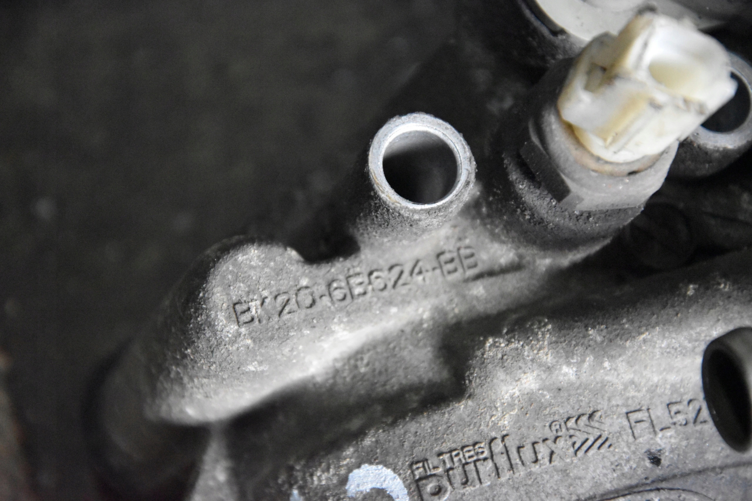 Ölfiltergehäuse FORD TRANSIT 2.2 BK2Q-6B624-BB