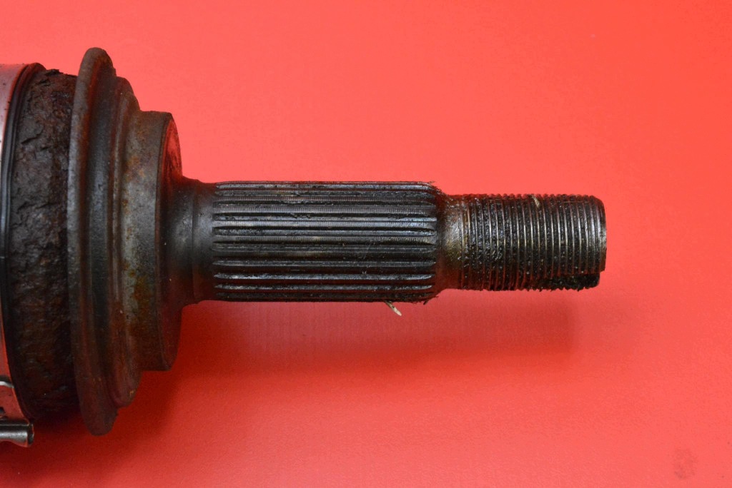 semi-axis right front MANUAL 43410-0D170-D TOYOTA YARIS II 1.0 VVT-and 69 KM LIFT