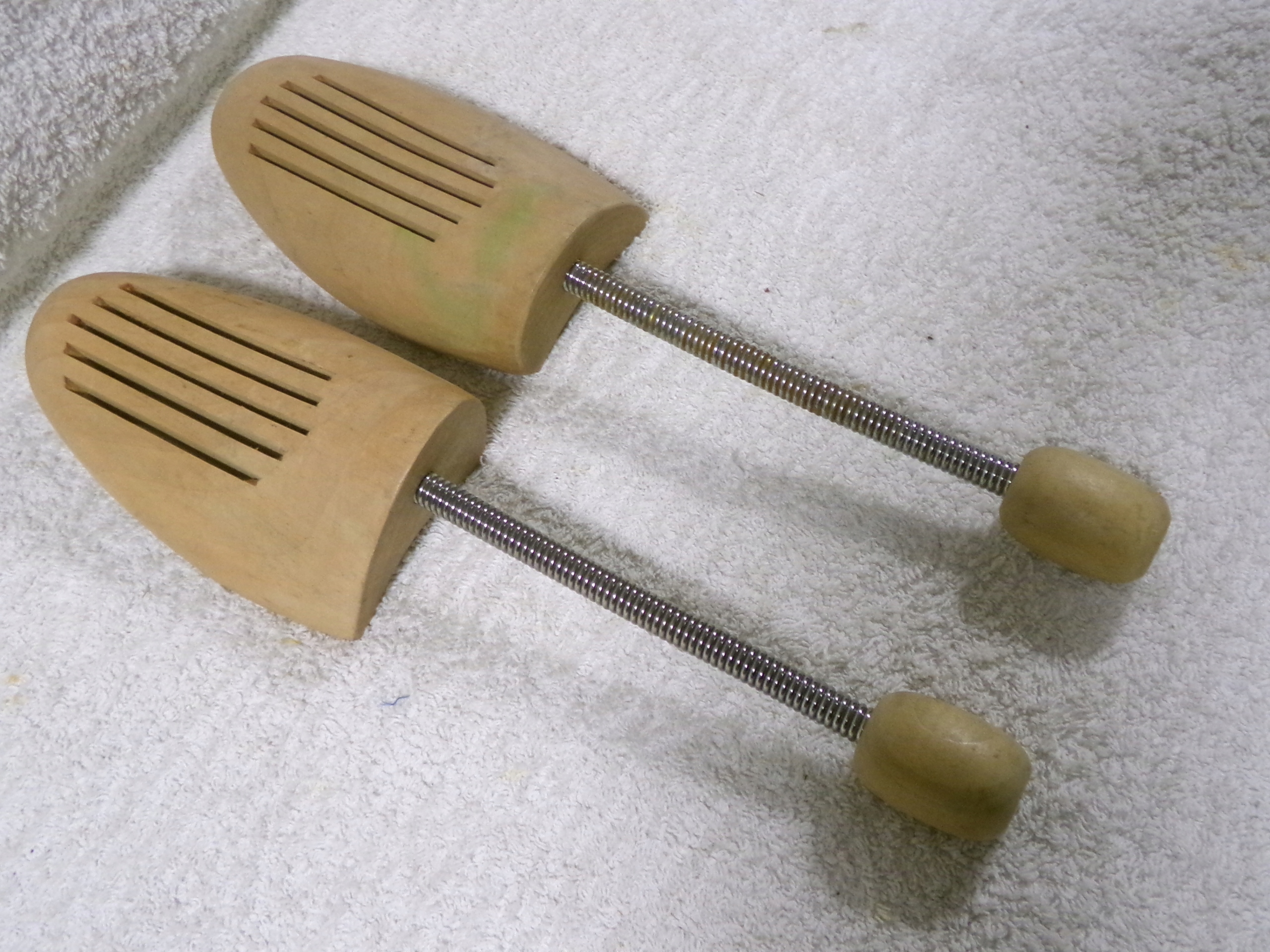 SOLIDNE NIEMIECKIE PRAWIDŁA DREWNIANE