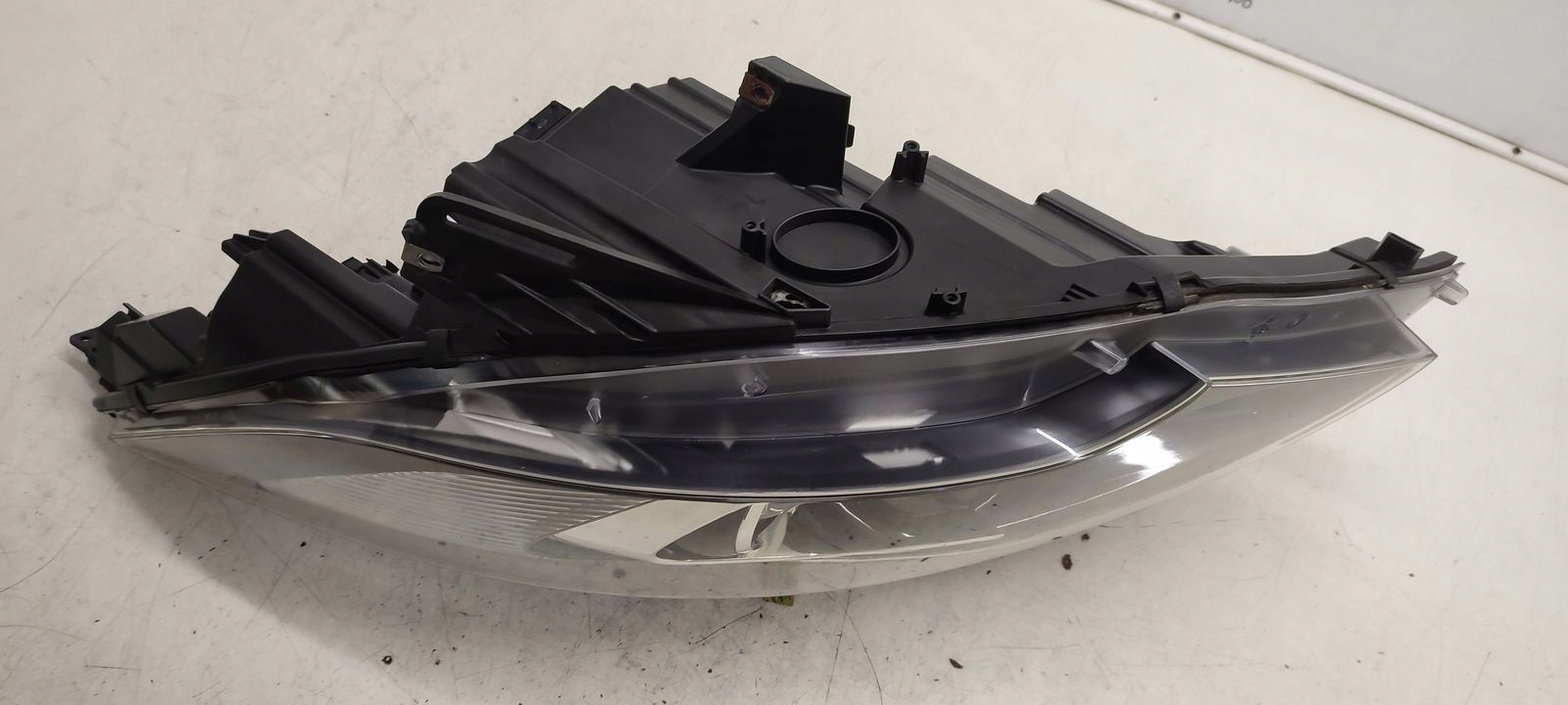 light front front left Opel Zafira C