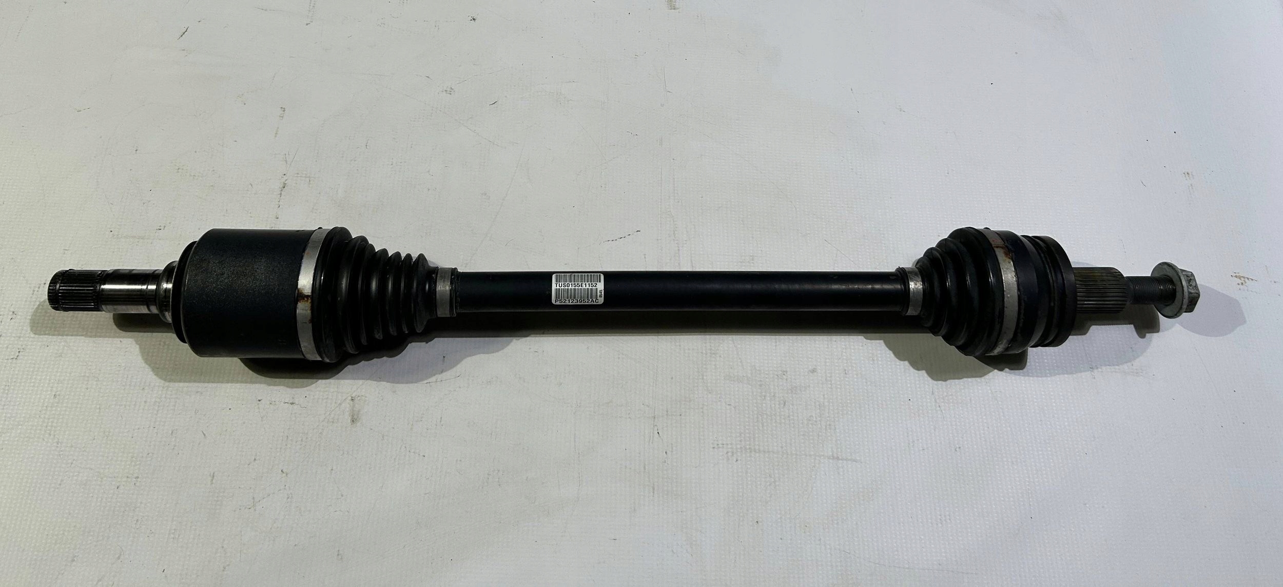 semi-axis rear part rear right left Dodge Challenger 2015