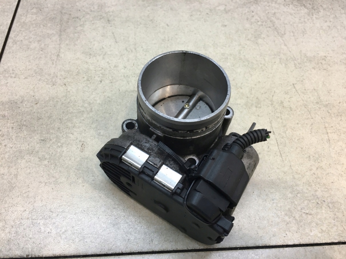 ДРОССЕЛЬНАЯ ЗАСЛОНКА lancia THESIS 2.0 T 0205003052