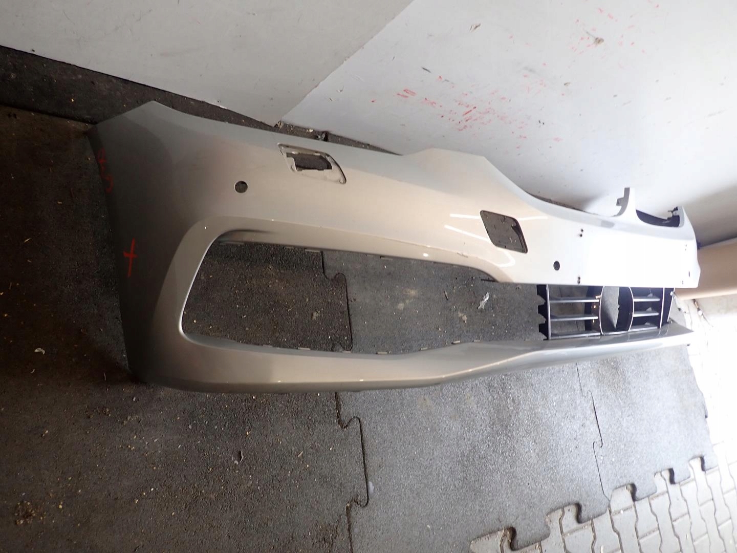 bumper front front BMW 5 G30 G31 2018- 7385336
