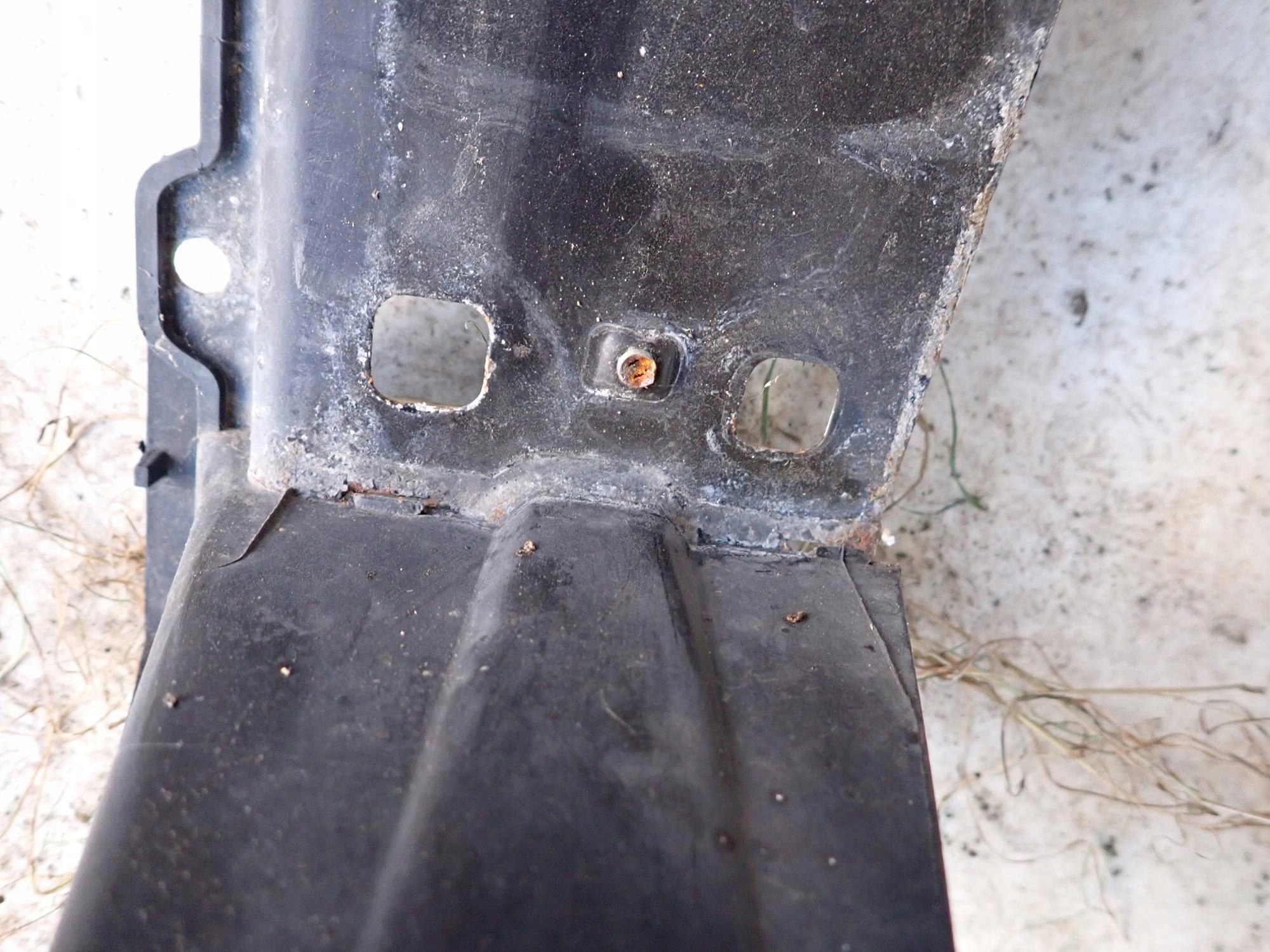 BMW 3 E90 E91 04-12 support panel for radiators pillar