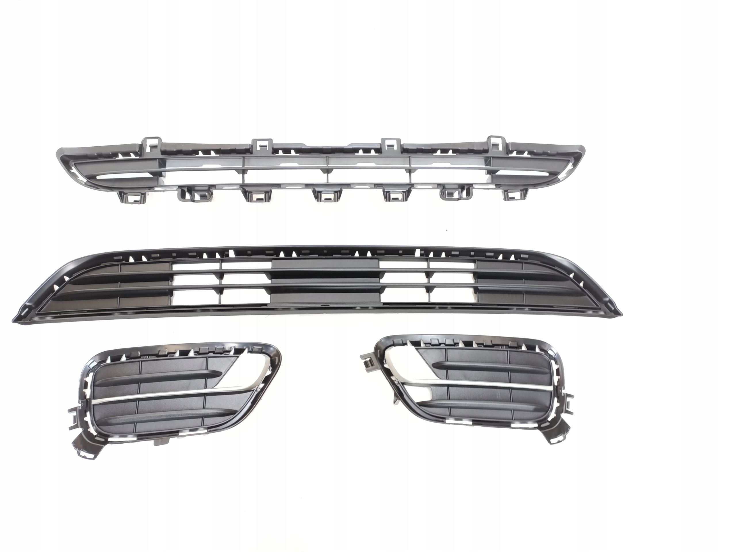 NOWA KRATKA BOCZNA Z CHROMEM BMW X3 F25 PRAWA Installation side Front